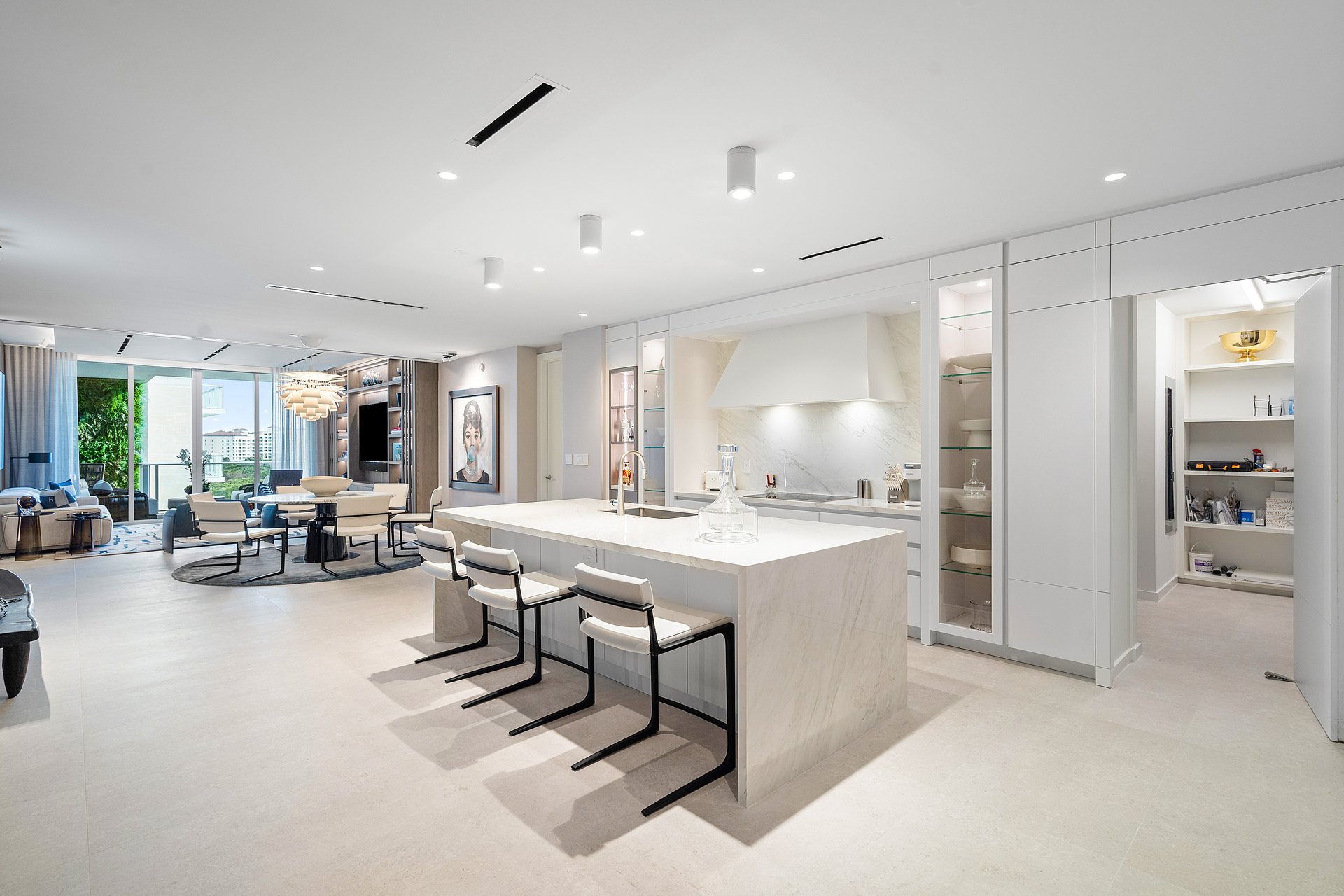 200 SE Mizner Blvd #809