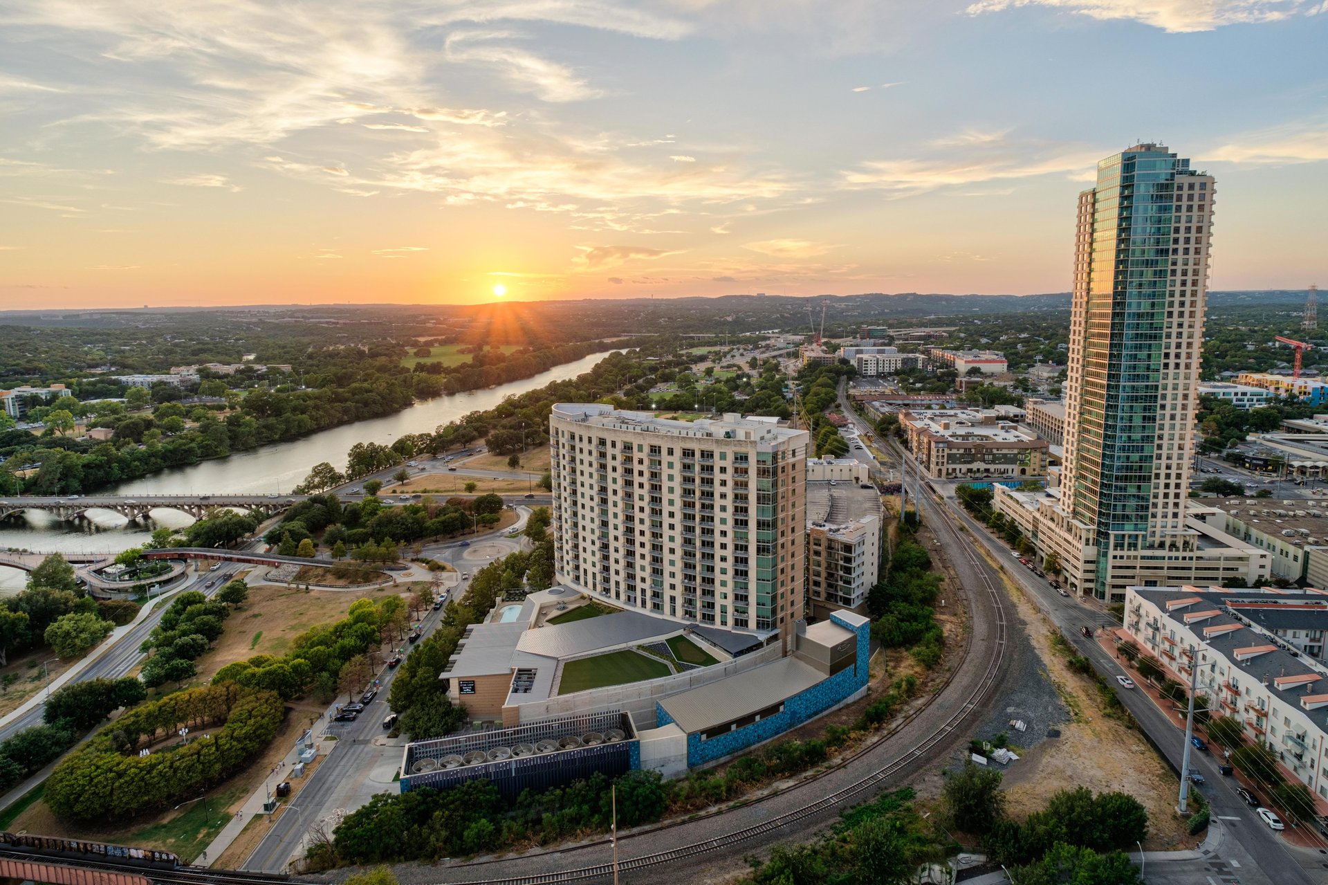 222 West Avenue #2802