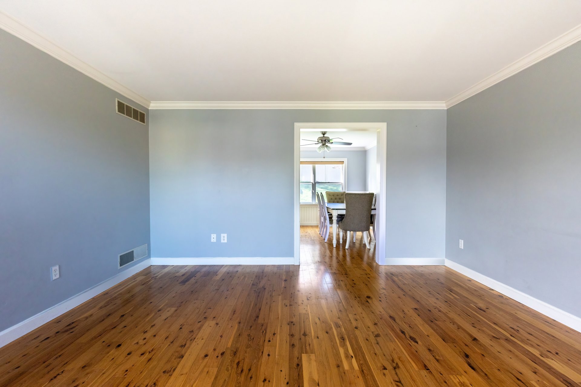 582 Coventry Court