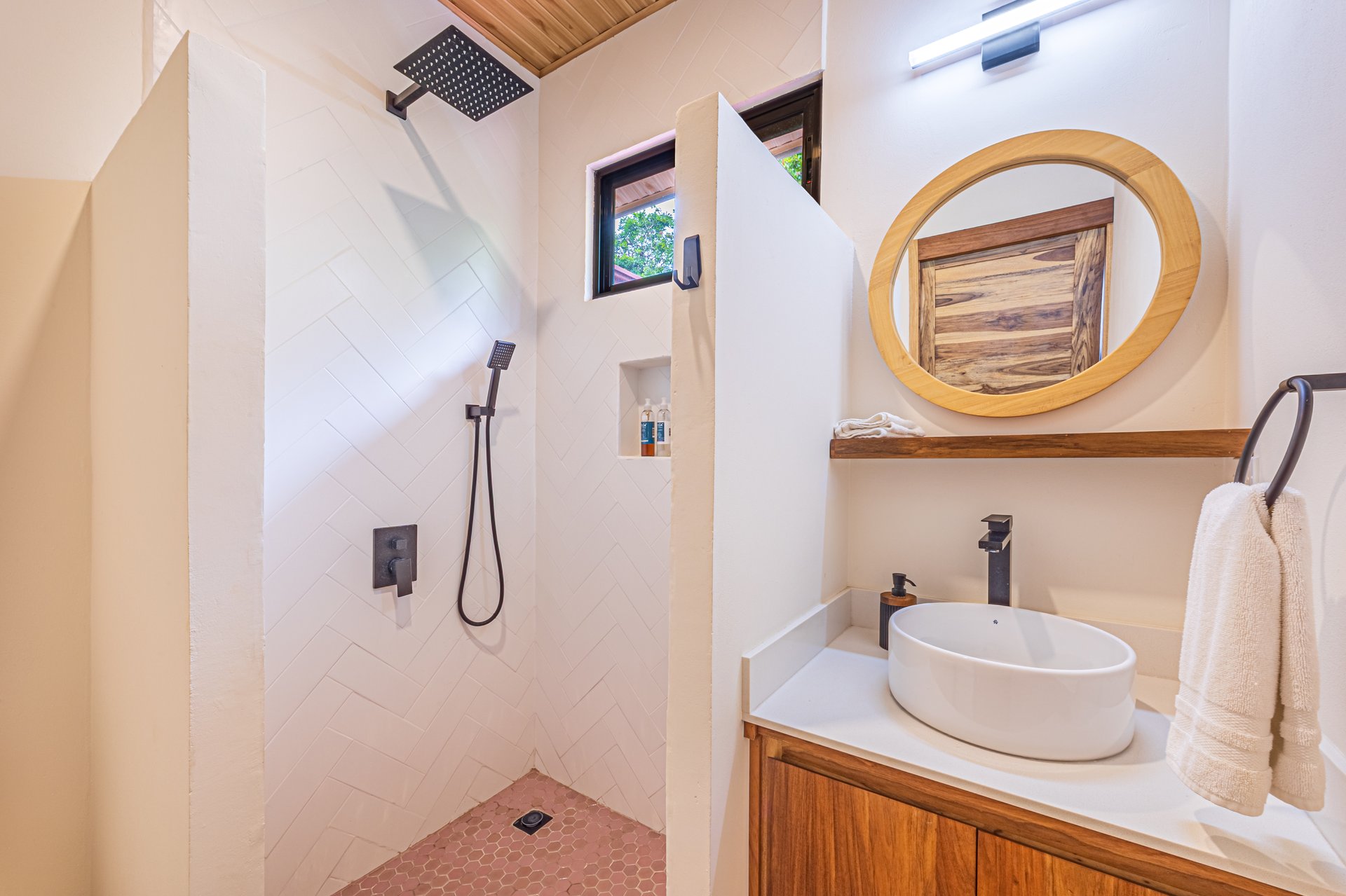 Ocean View Home with Cano Island And Whale Tail Views | San Josecito