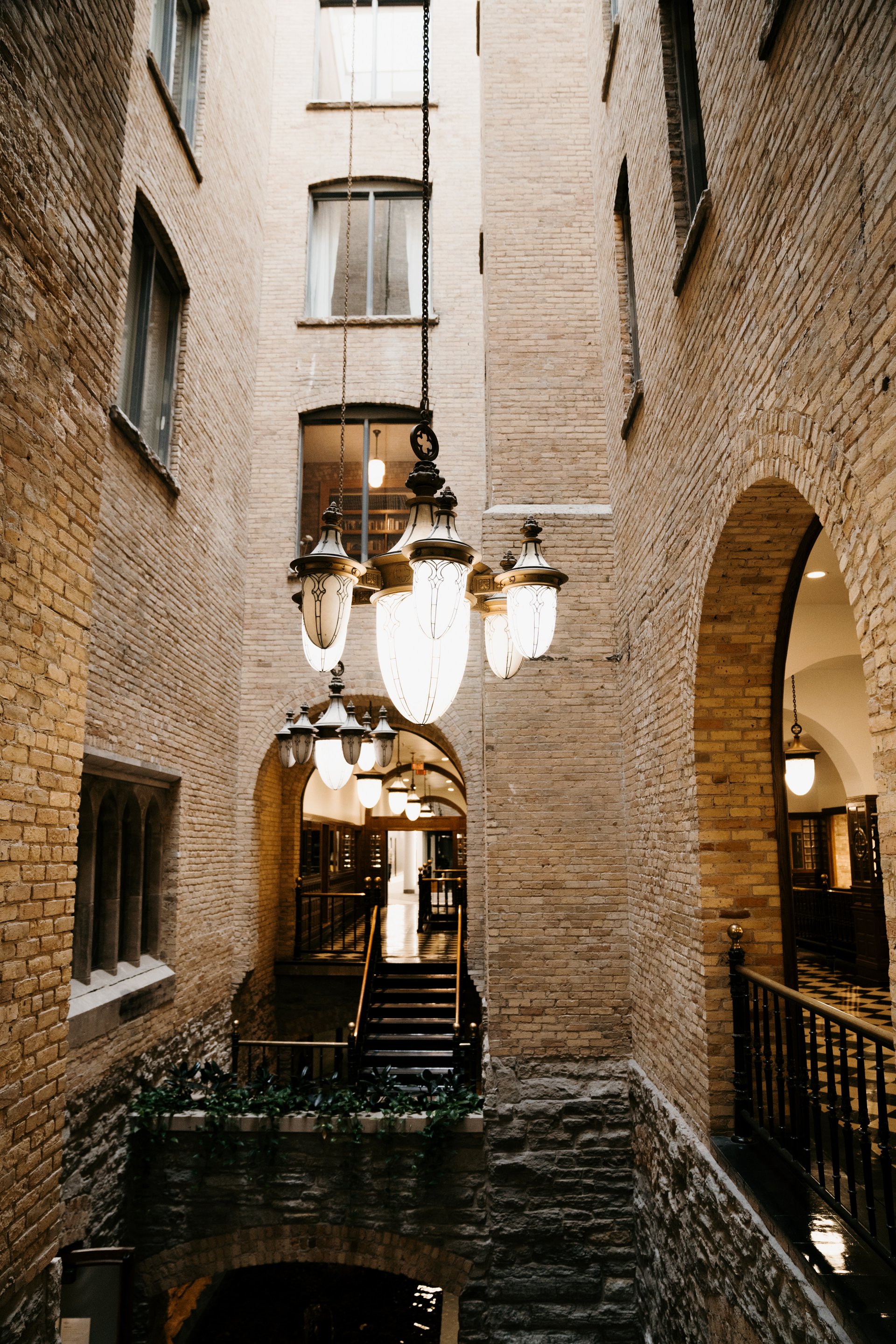 Doro Real Estate | Minneapolis Real Estate & Luxury