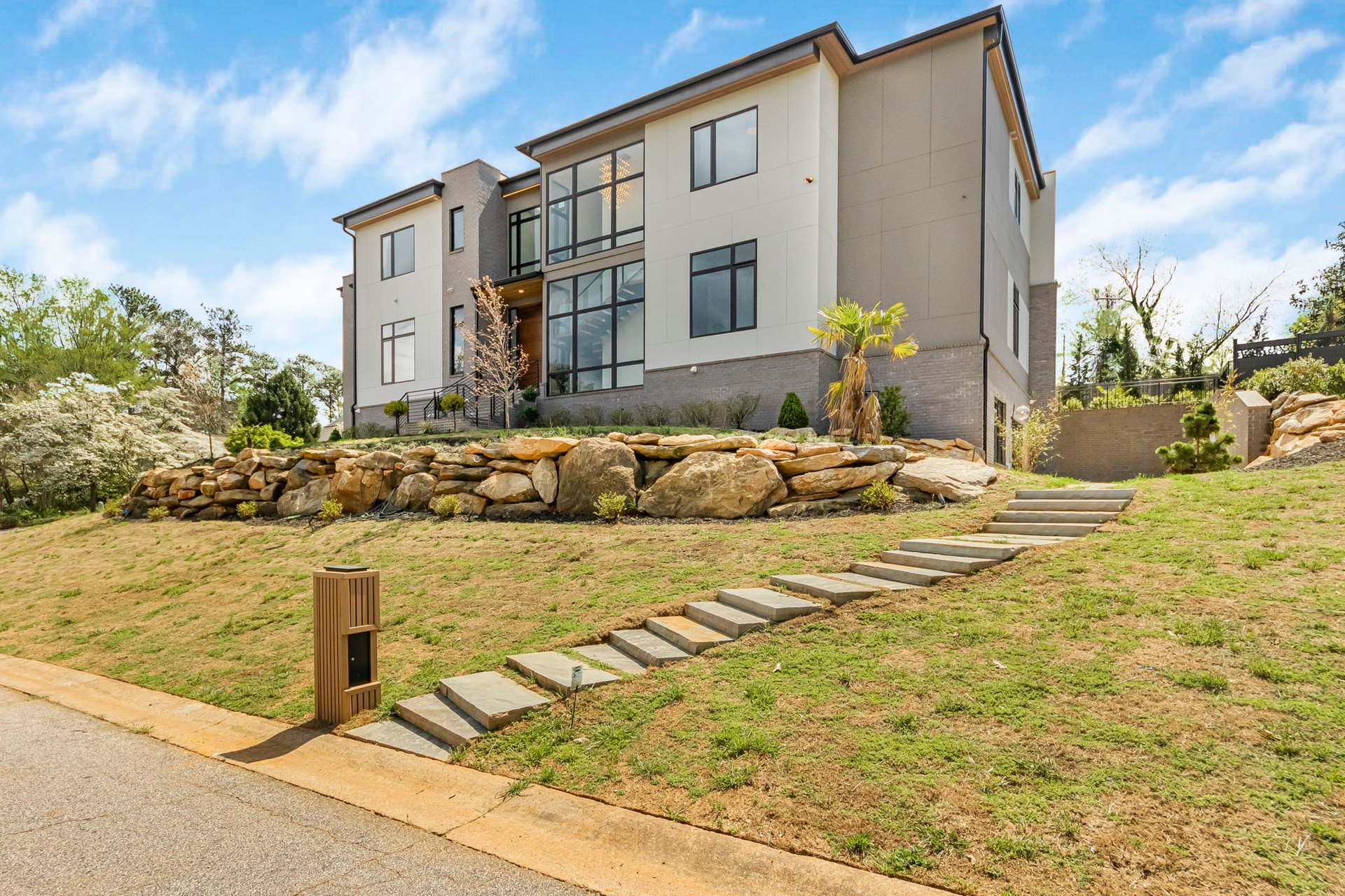 Edgewood Court