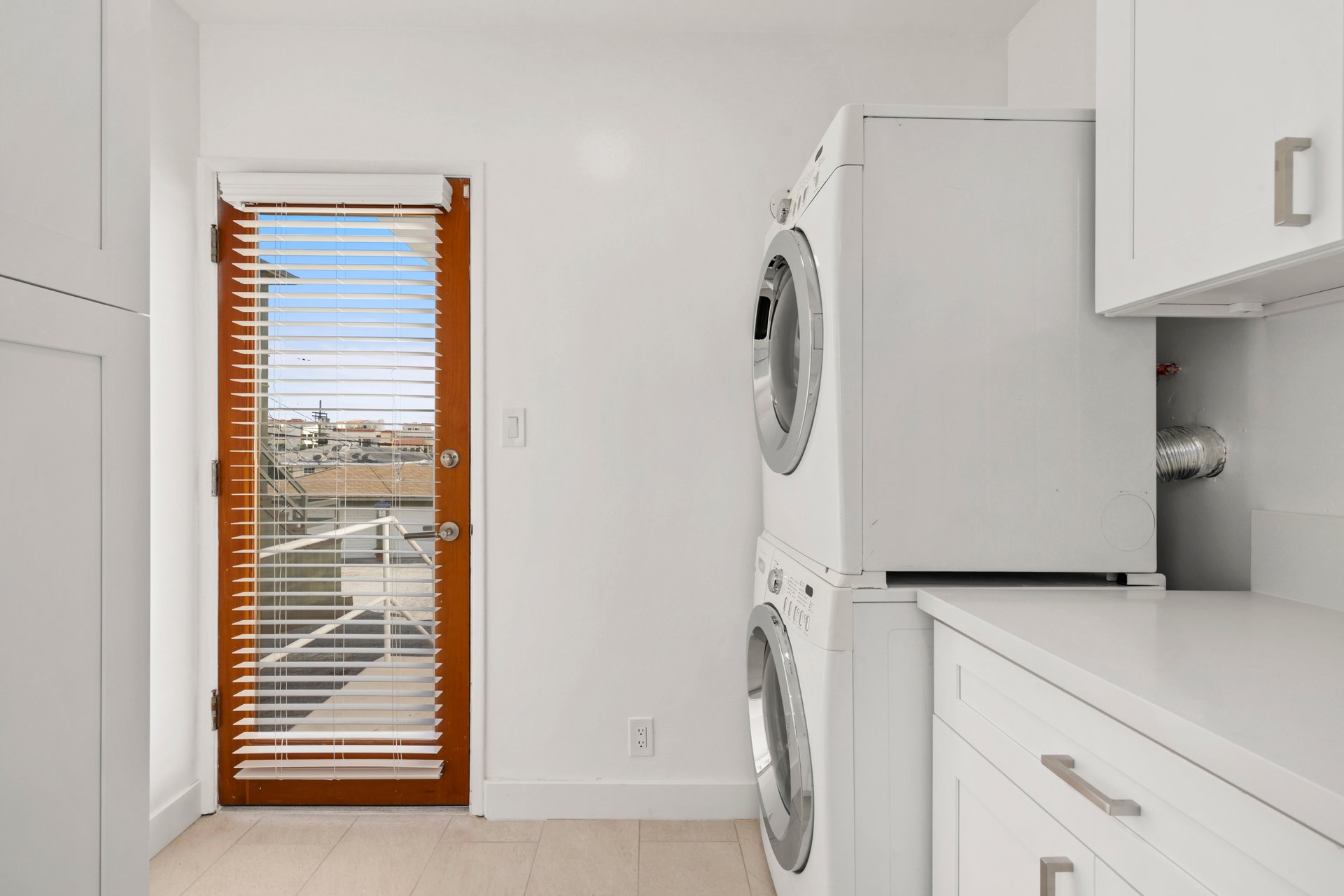 219 3rd Ave, Venice 