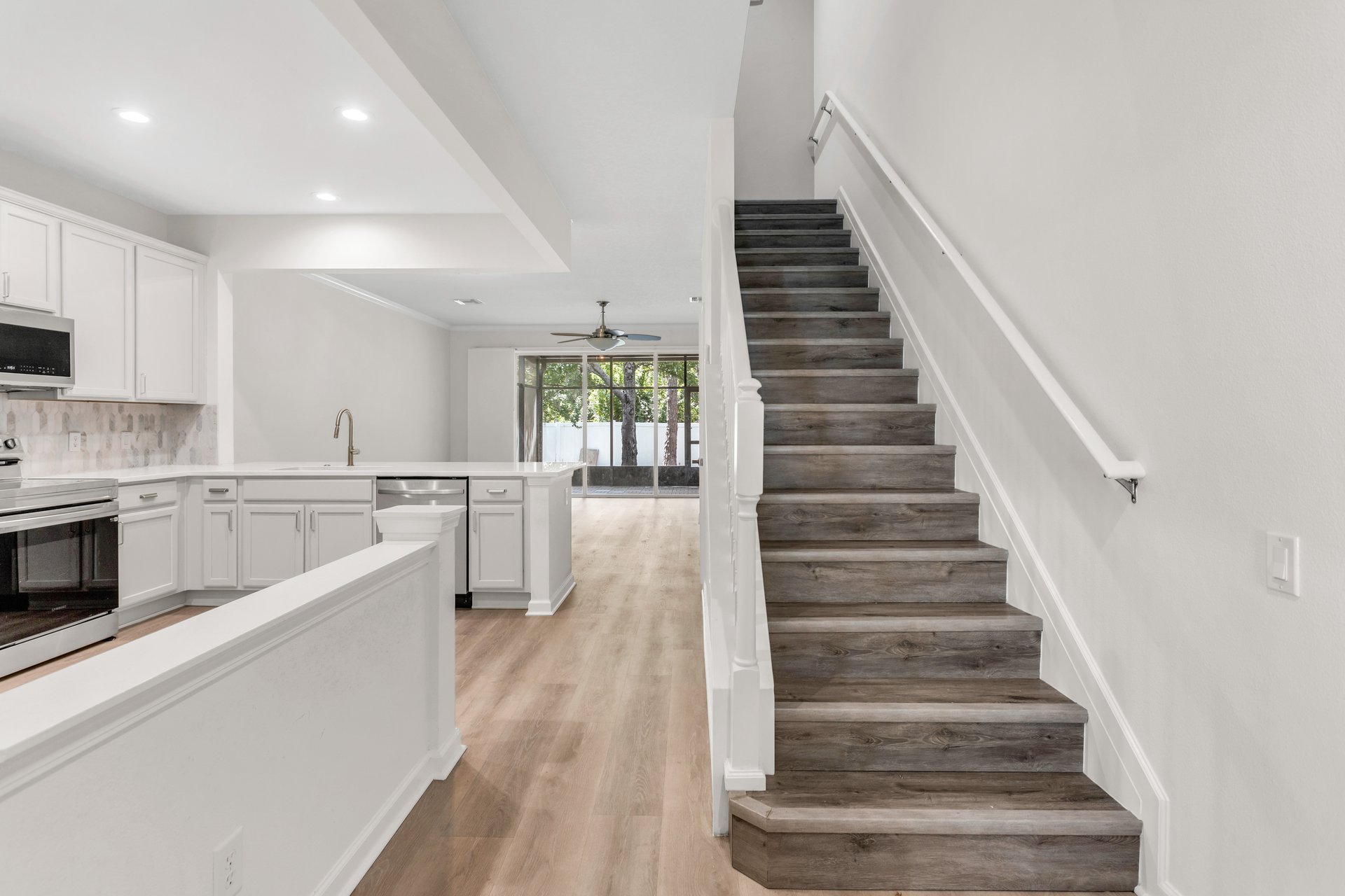 6920 CHARLOTTE HARBOR WAY