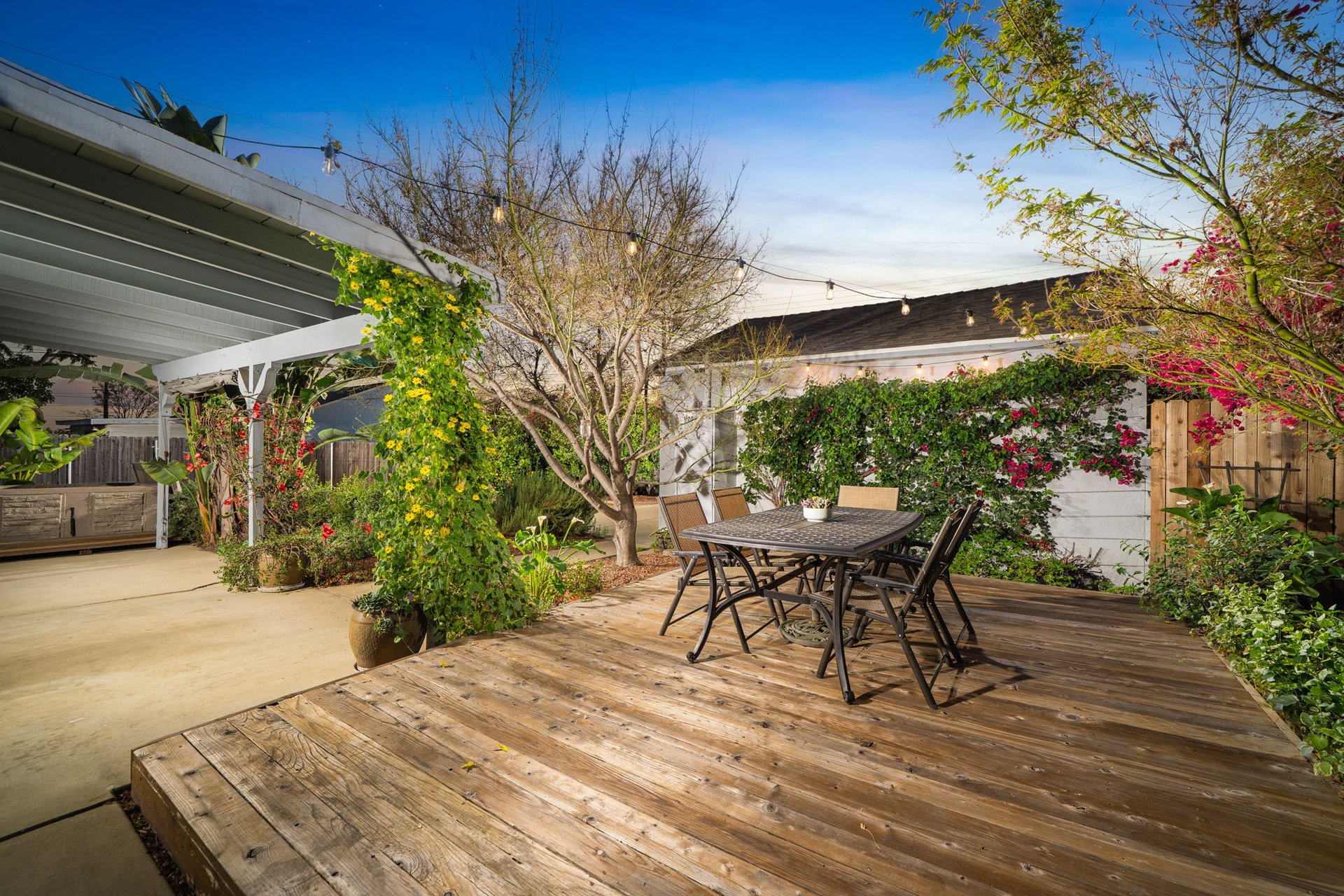 1219 Winston Court