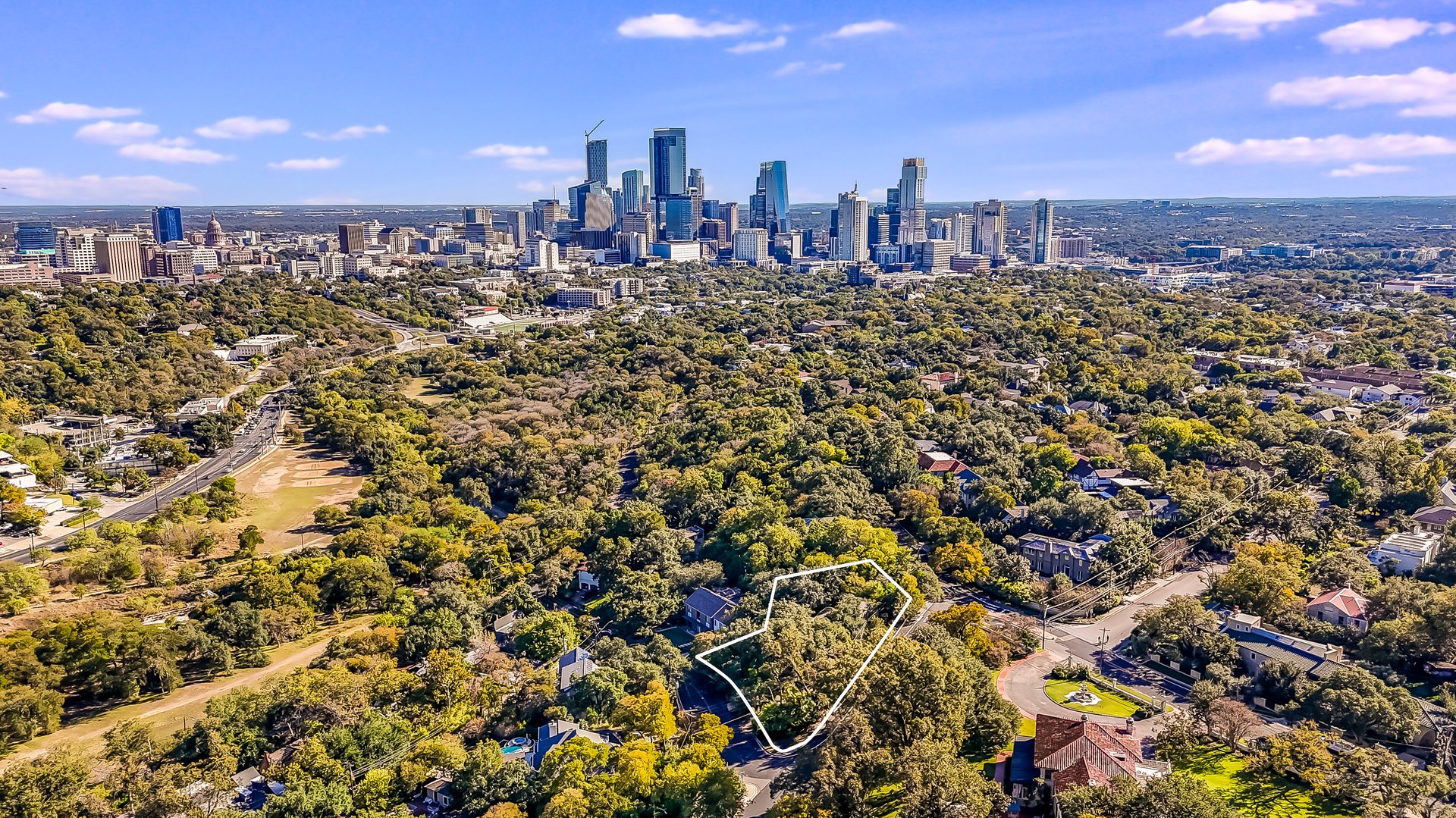 1511 Rainbow Bend