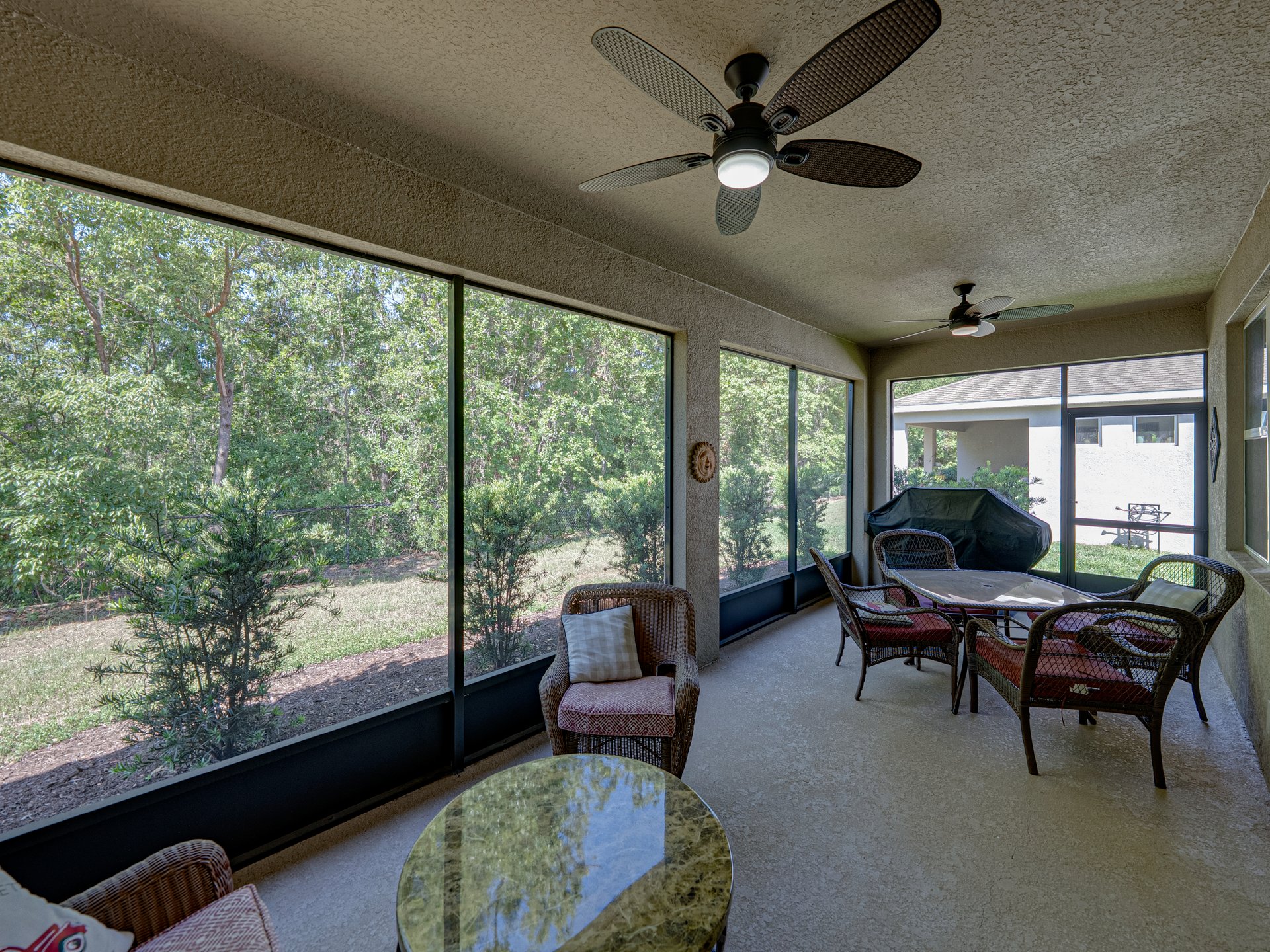 12669 EASTPOINTE DR