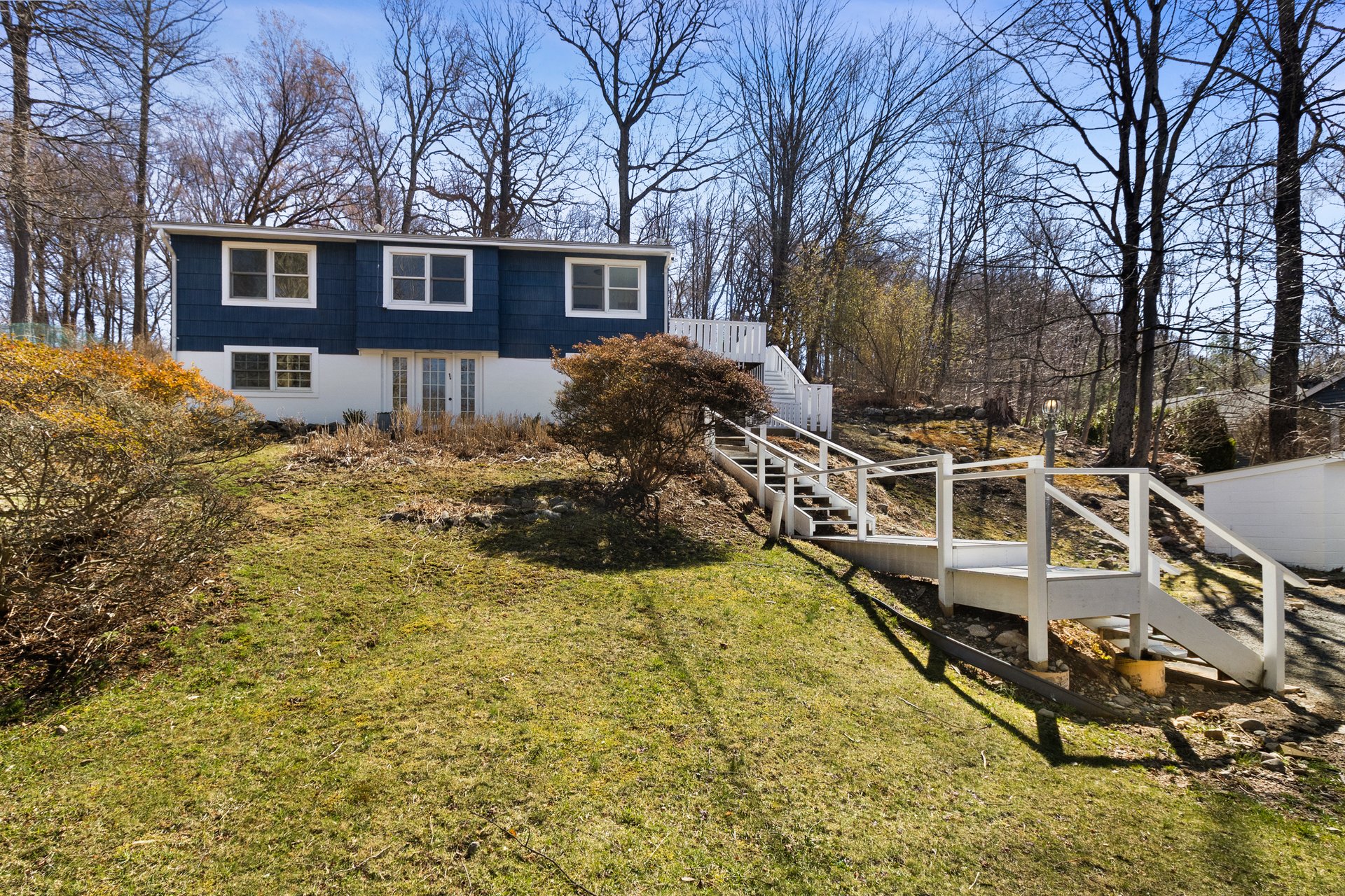 617 Saddle River Road