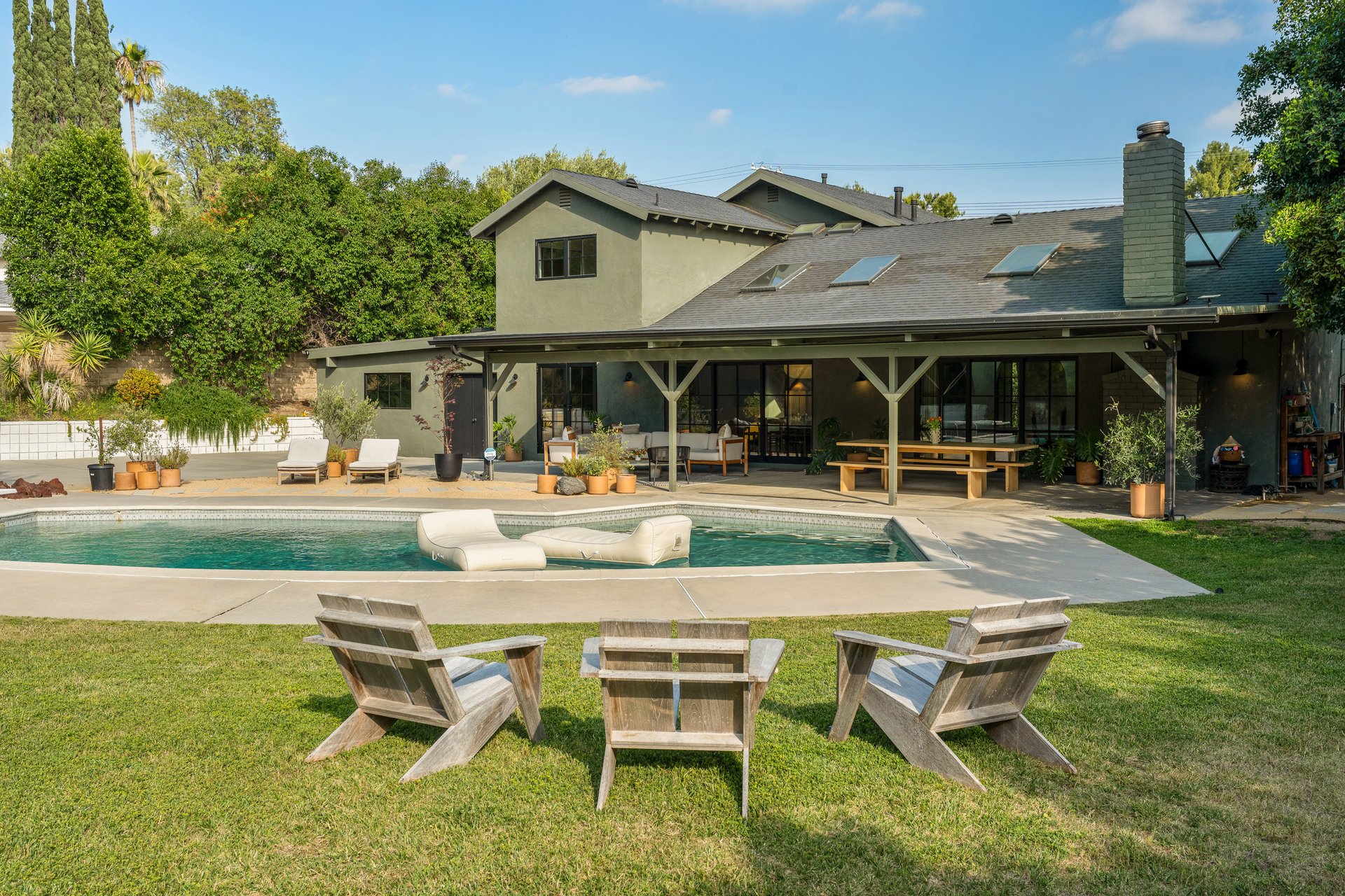 16727 Pineridge Drive