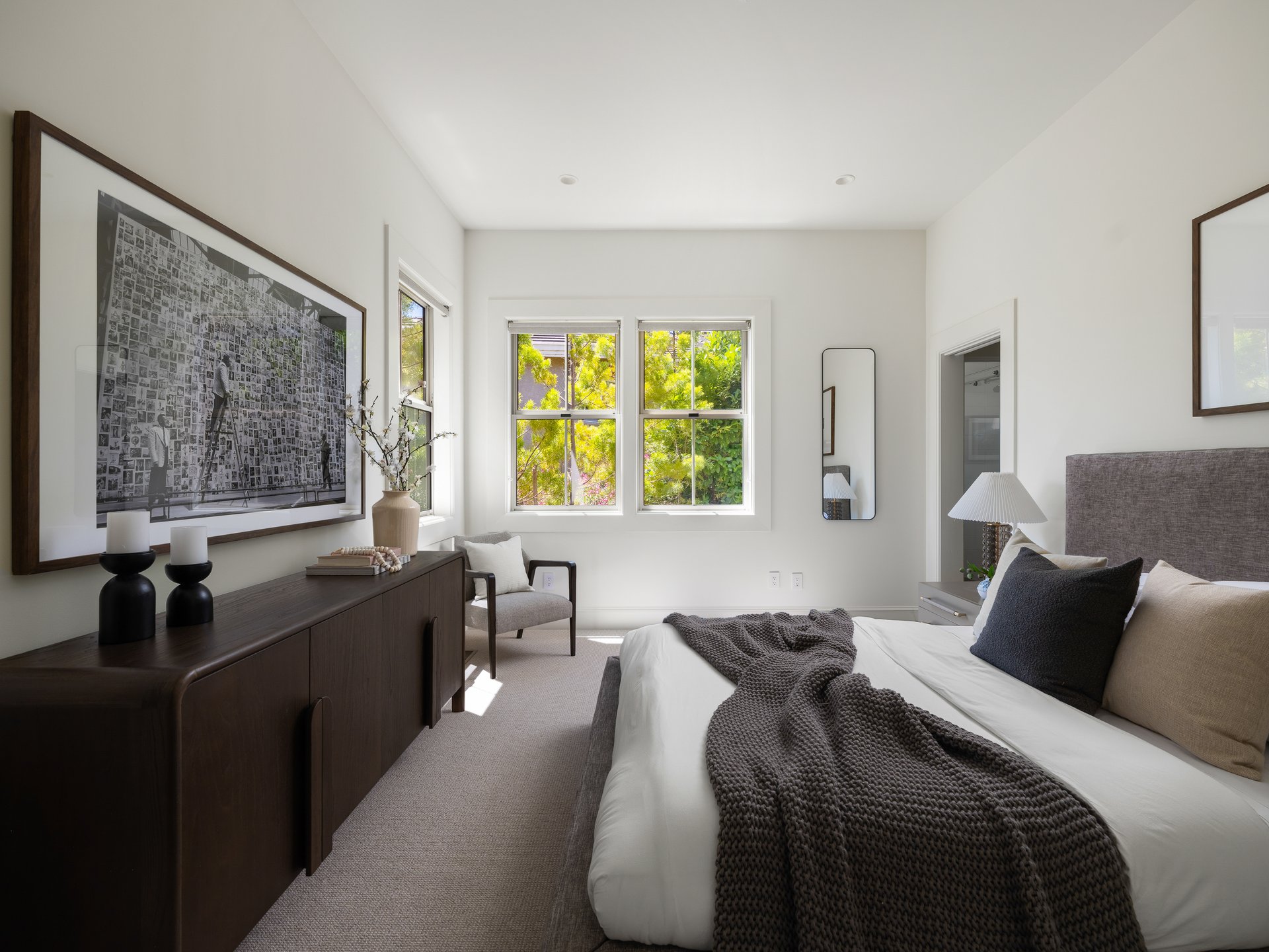 Architectural Modernism, Bay Views, and Exceptional Outdoor Living