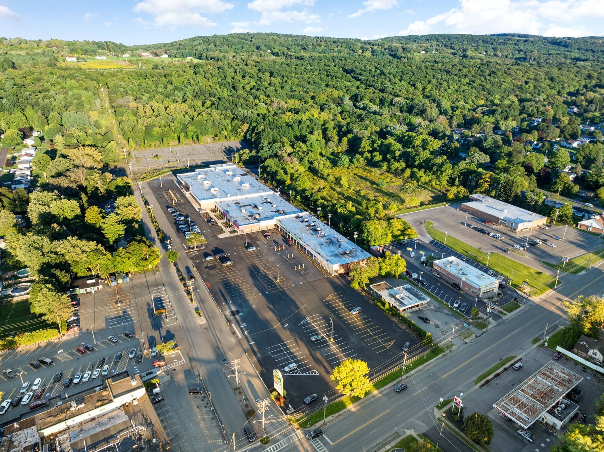 Green Hills Plaza