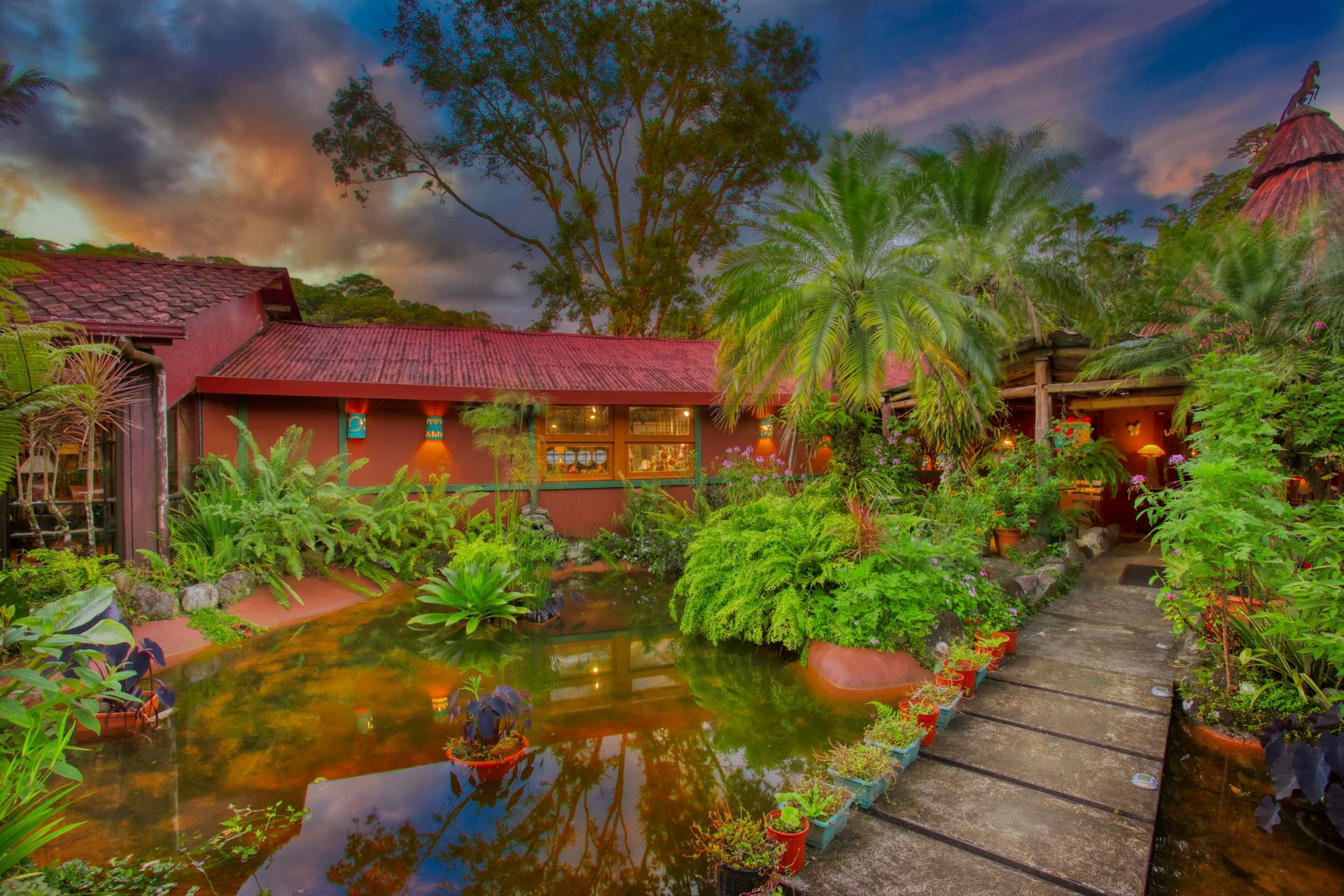 The Lucky Bug | Boutique Hotel & Investment Opportunity in Nuevo Arenal