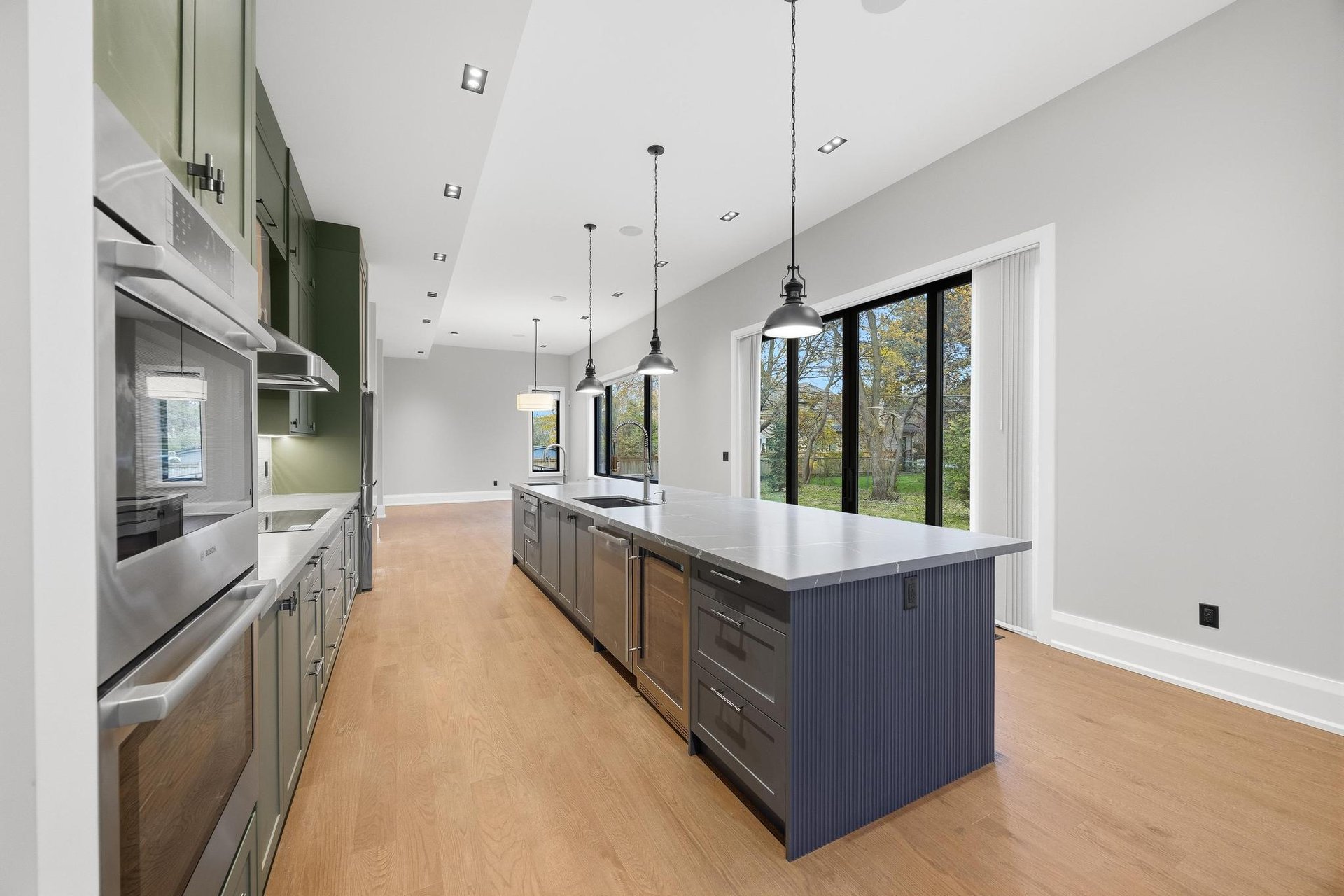 Brand-New Modern Estate