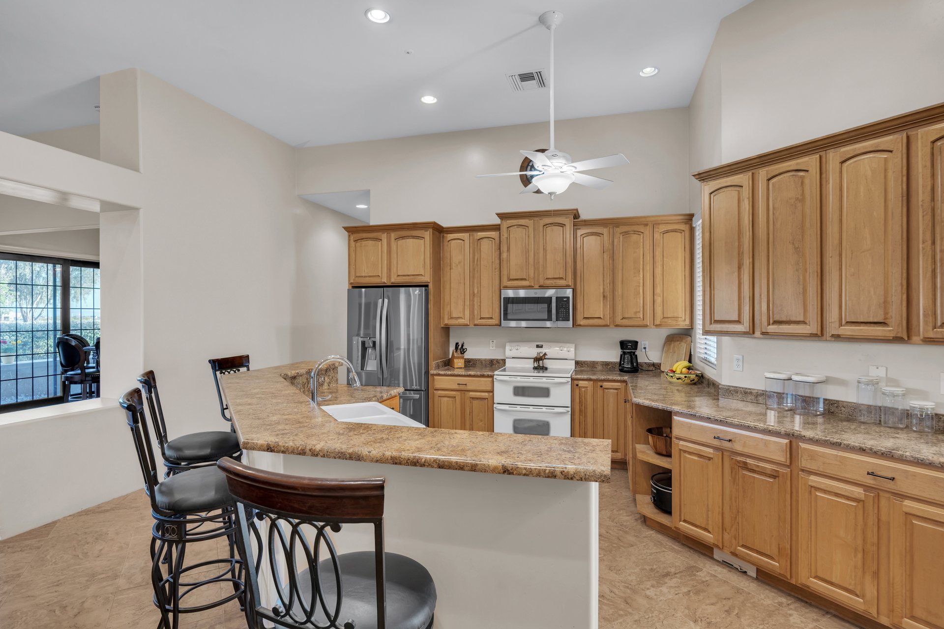 17117 W Dale Lane