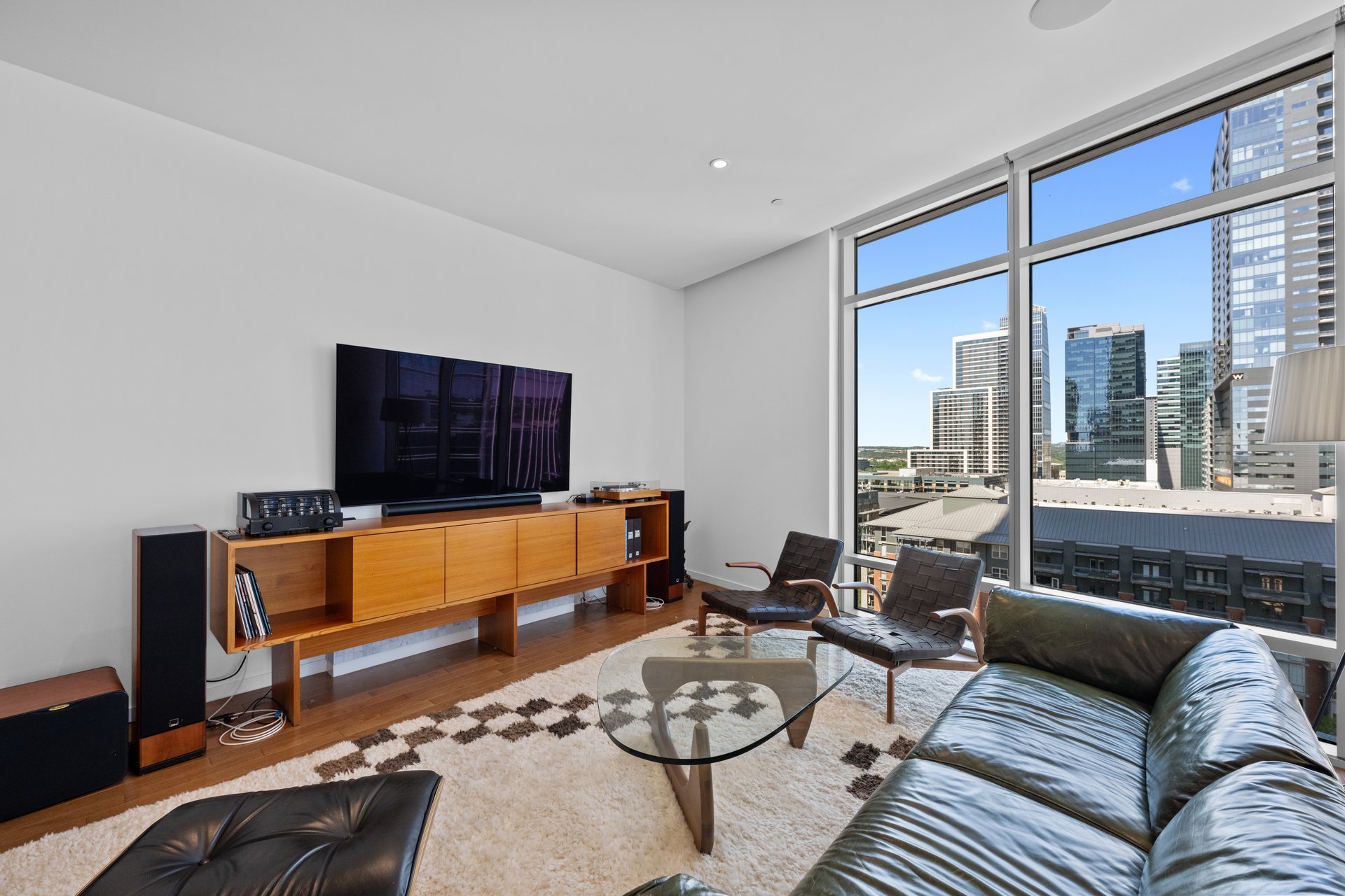 200 Congress Ave #12E