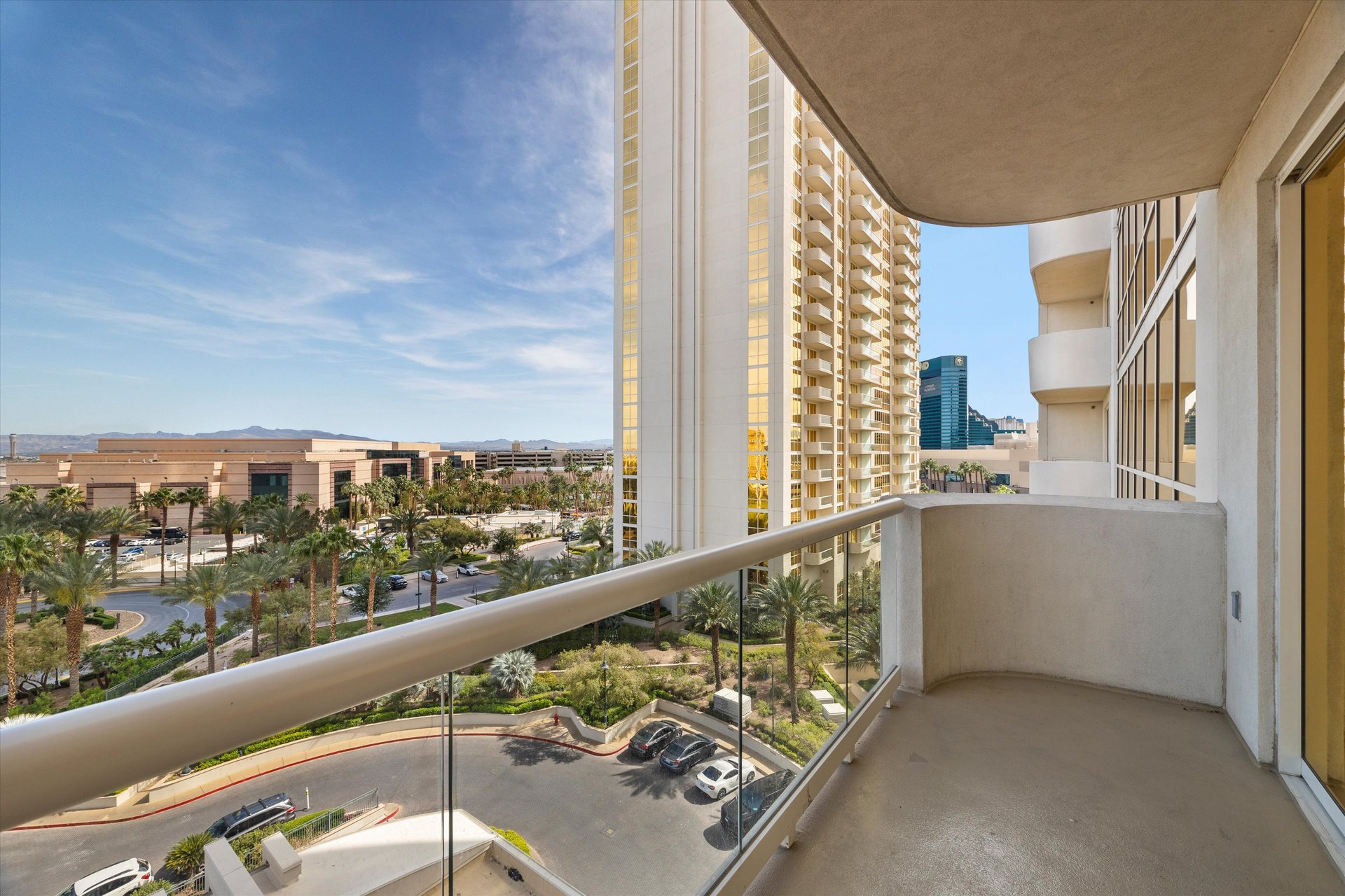 125 East Harmon Avenue 3520
