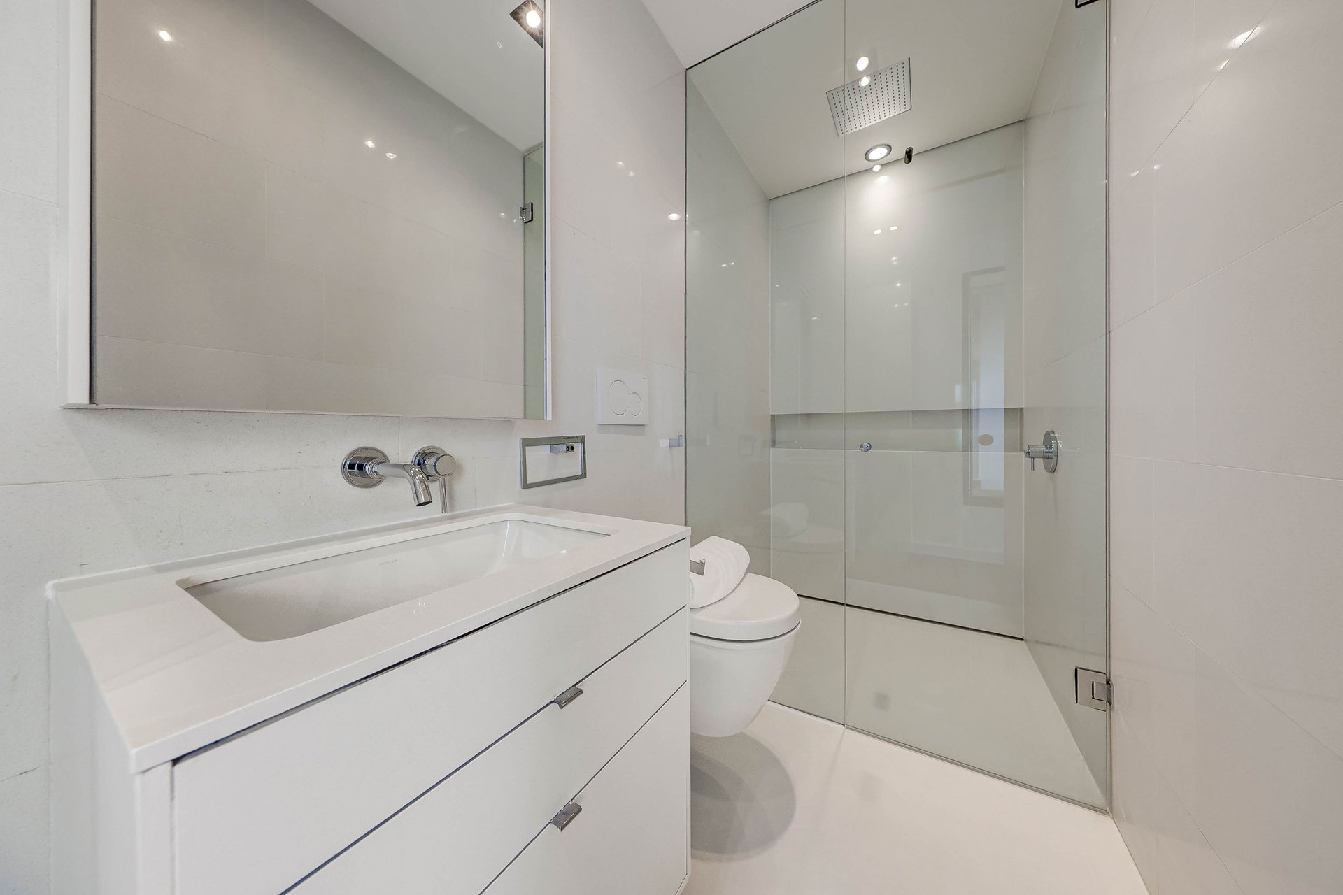 SOLD: Urban-Style Entertainer's Paradise