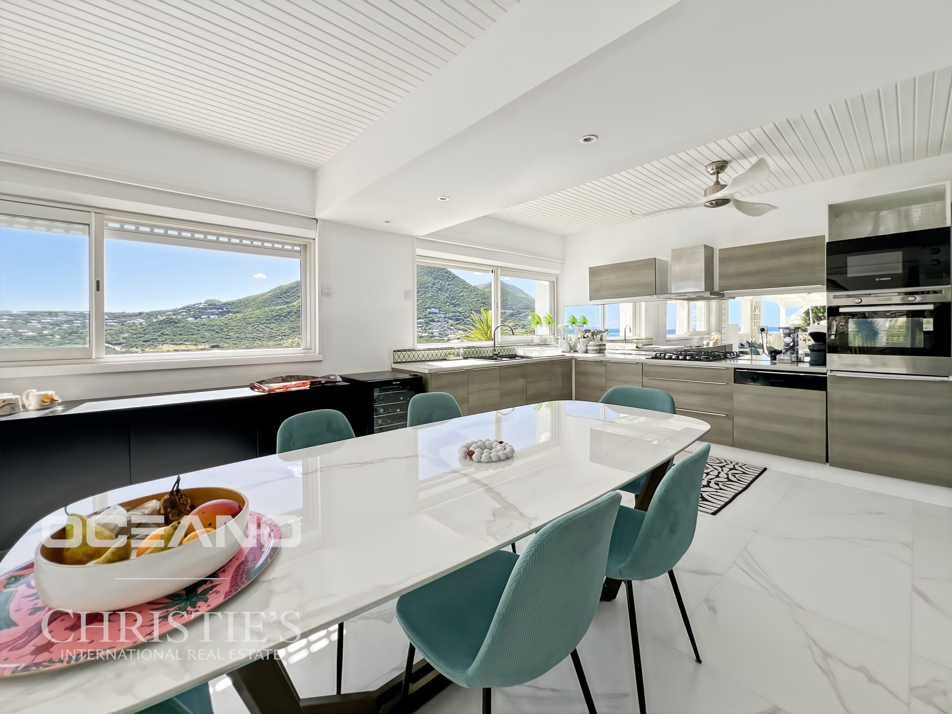 Sea View – Mont Vernon – 3 Bedrooms, 3 Bathrooms – OCEANO Christie’s International Real Estate