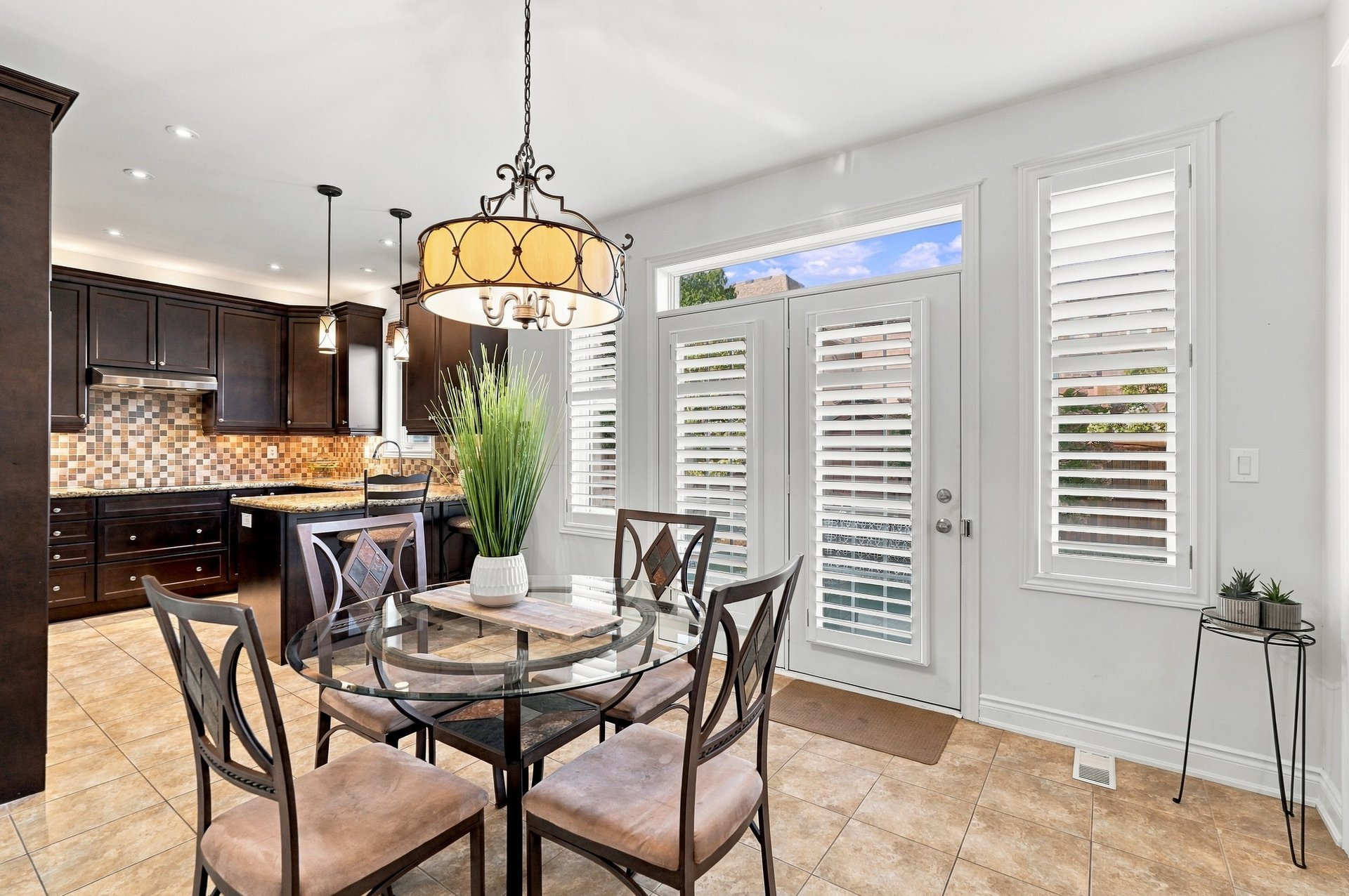Family Living in the Heart of Lakeshore Woods