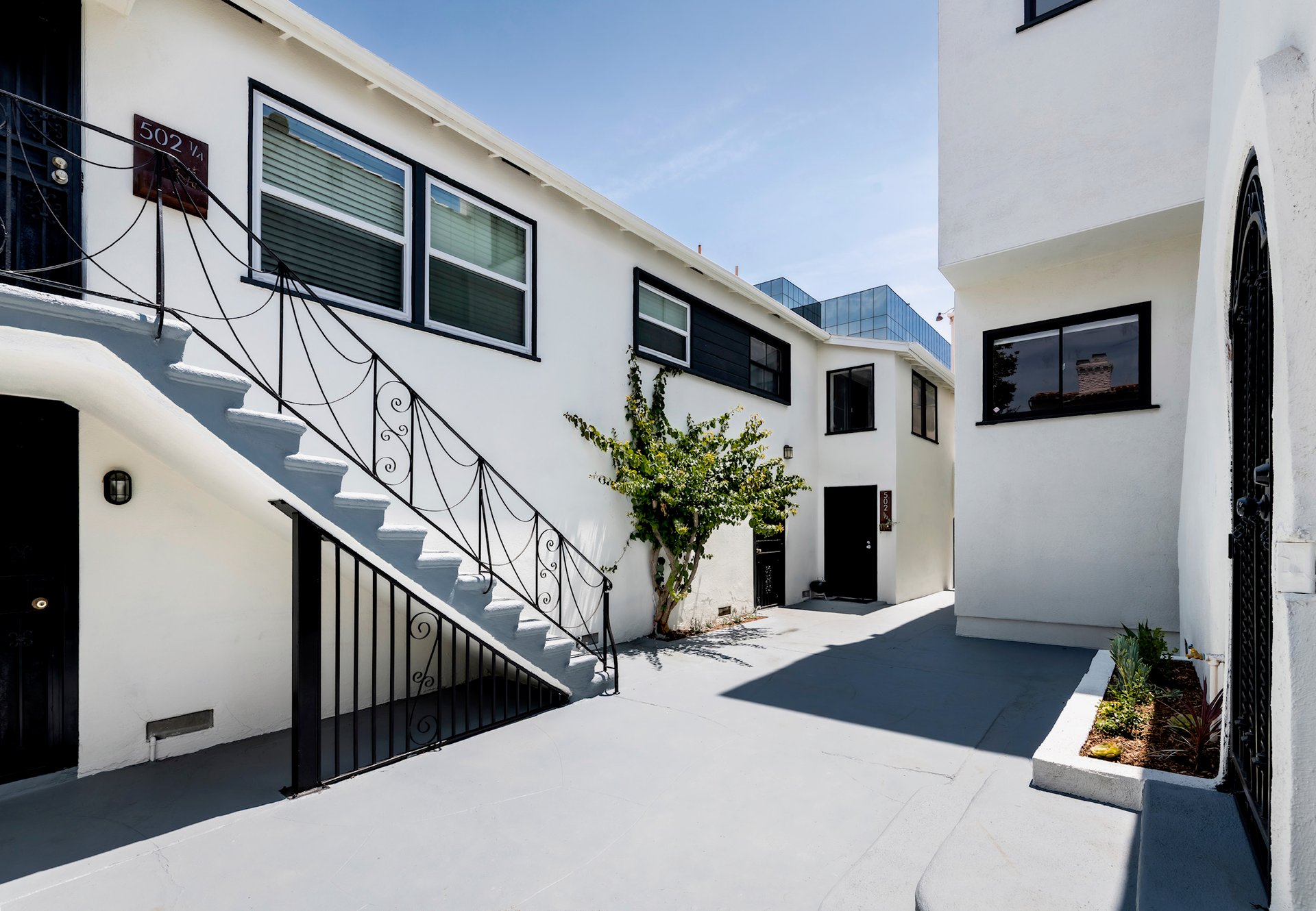 502 Smithwood Dr