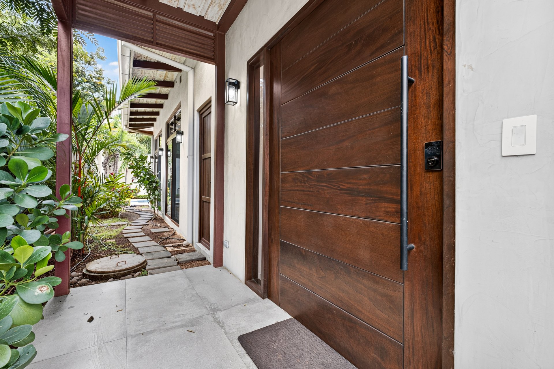 Casa Arcana | Luxury 3BR Condo with Private Pool in Tamarindo Parks | Walk to Beach