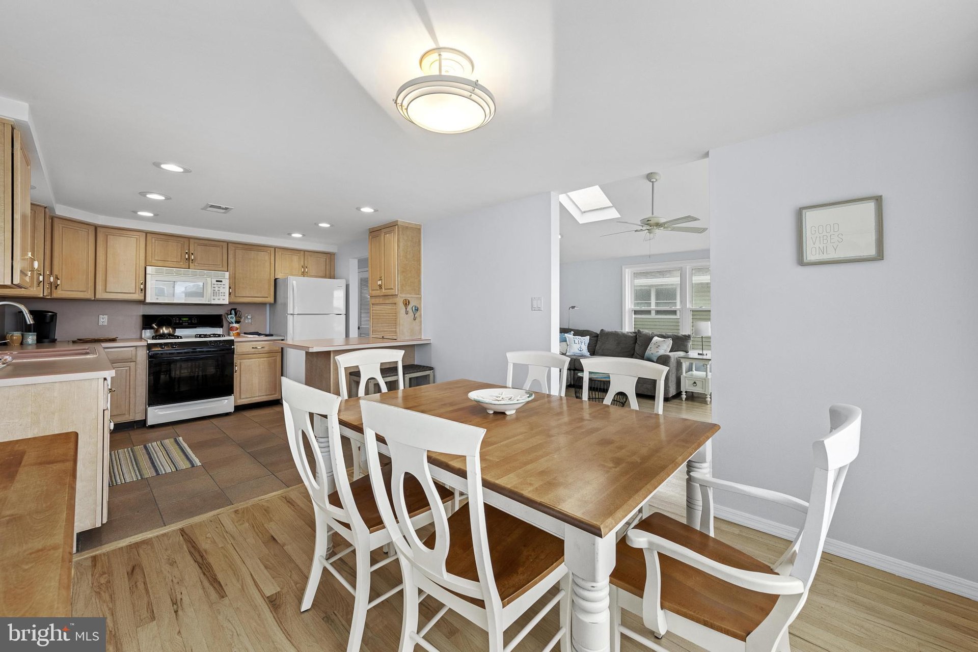 229 Merivale Avenue 2nd Floor