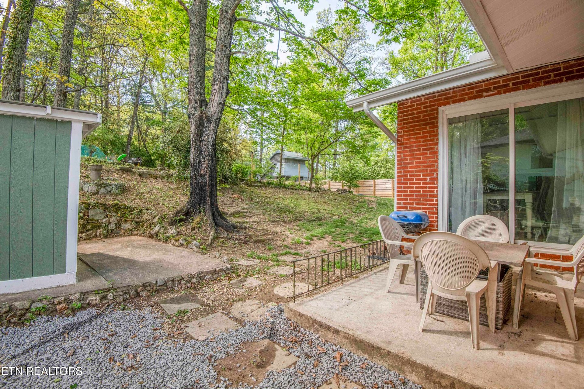 1212 Pilleaux Dr