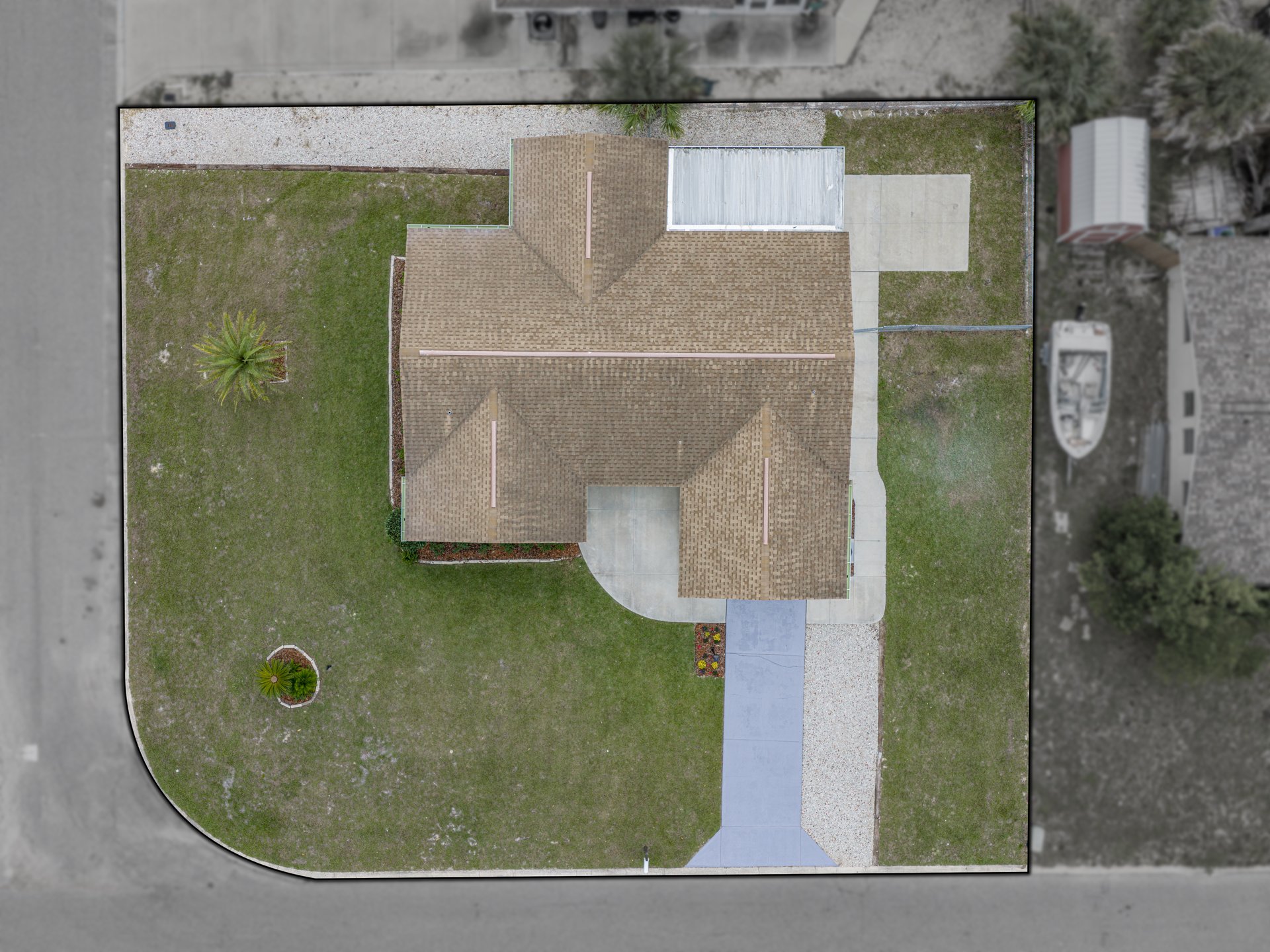 7824 LOTUS DR