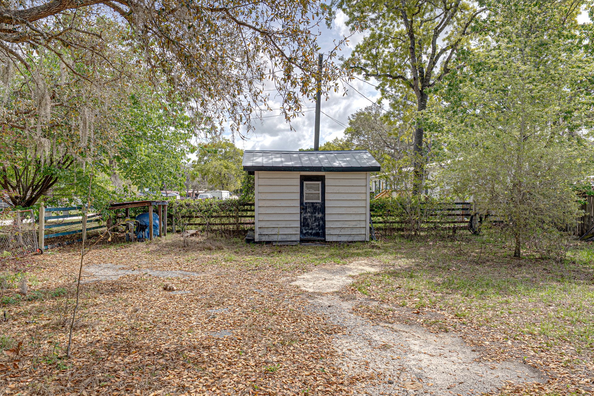25492 HEBRON ST