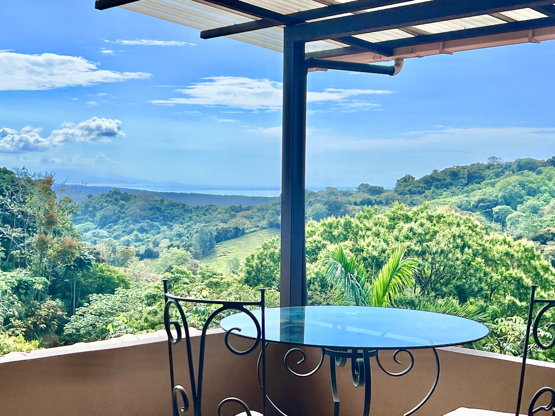 Exclusive Villa Grande: 5-Bedroom Retreat with Panoramic Jungle & Sea Views Manuel Antonio