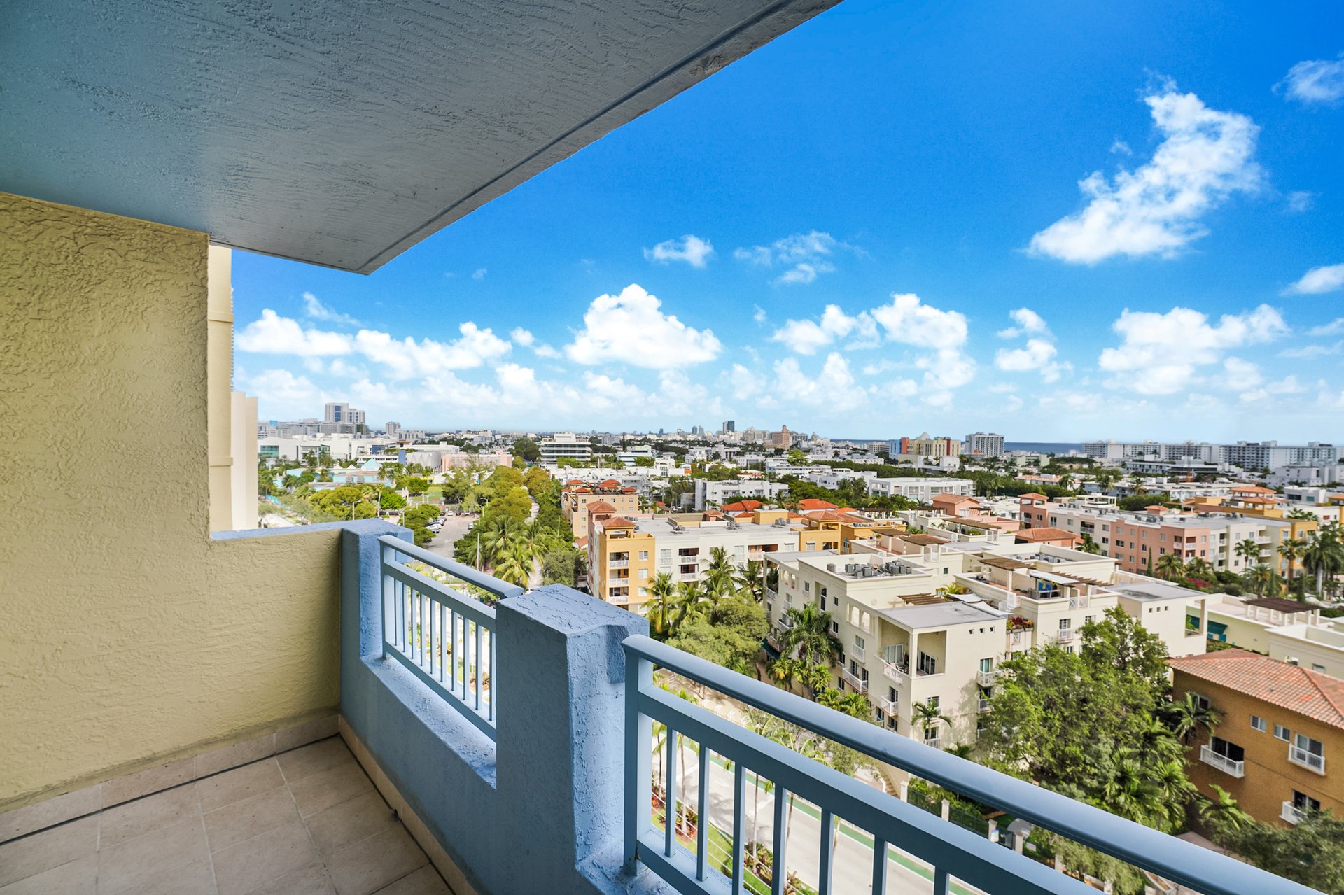 Yacht Club at Portofino Condo for Sale | Unit 1209 | South of Fifth