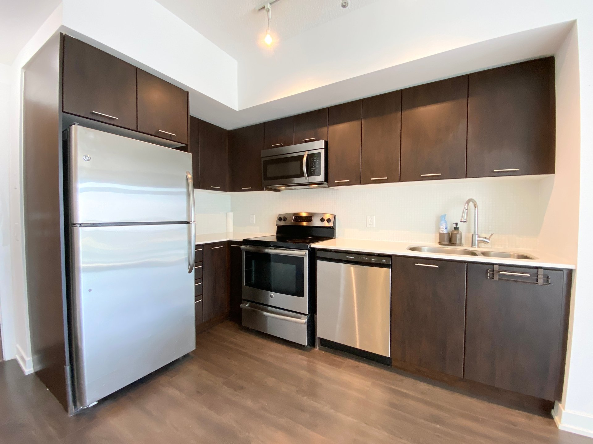 2200 Lake Shore Boulevard Unit: 903