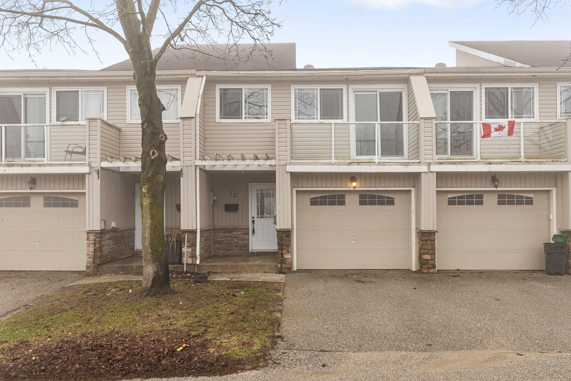 12-12 Lankin Boulevard, Orillia