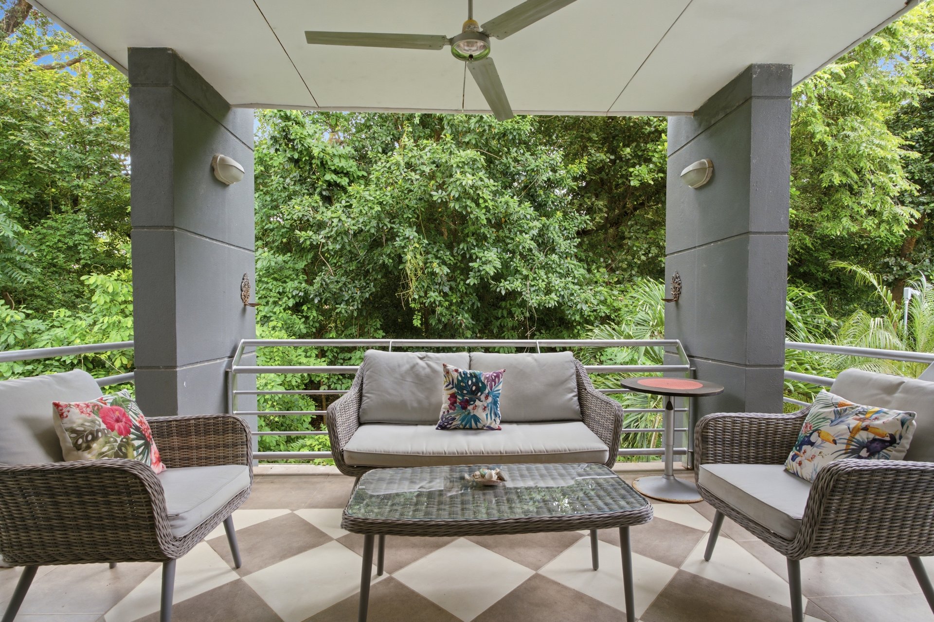 Casa Blanca #8 | Spacious 3-Bedroom Condo in Surfside Estates Near Playa Potrero Beach