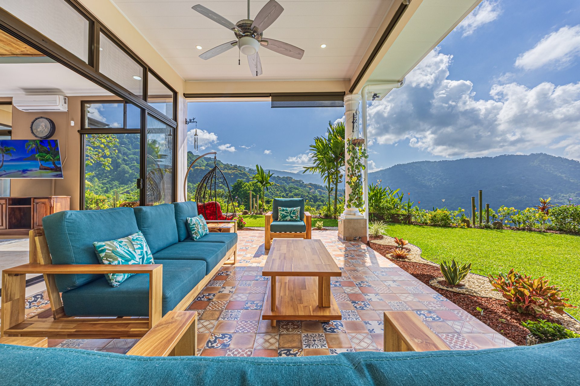Luxury Ocean View Home with Infinity Pool in Hills of Portalon – Move-In Ready