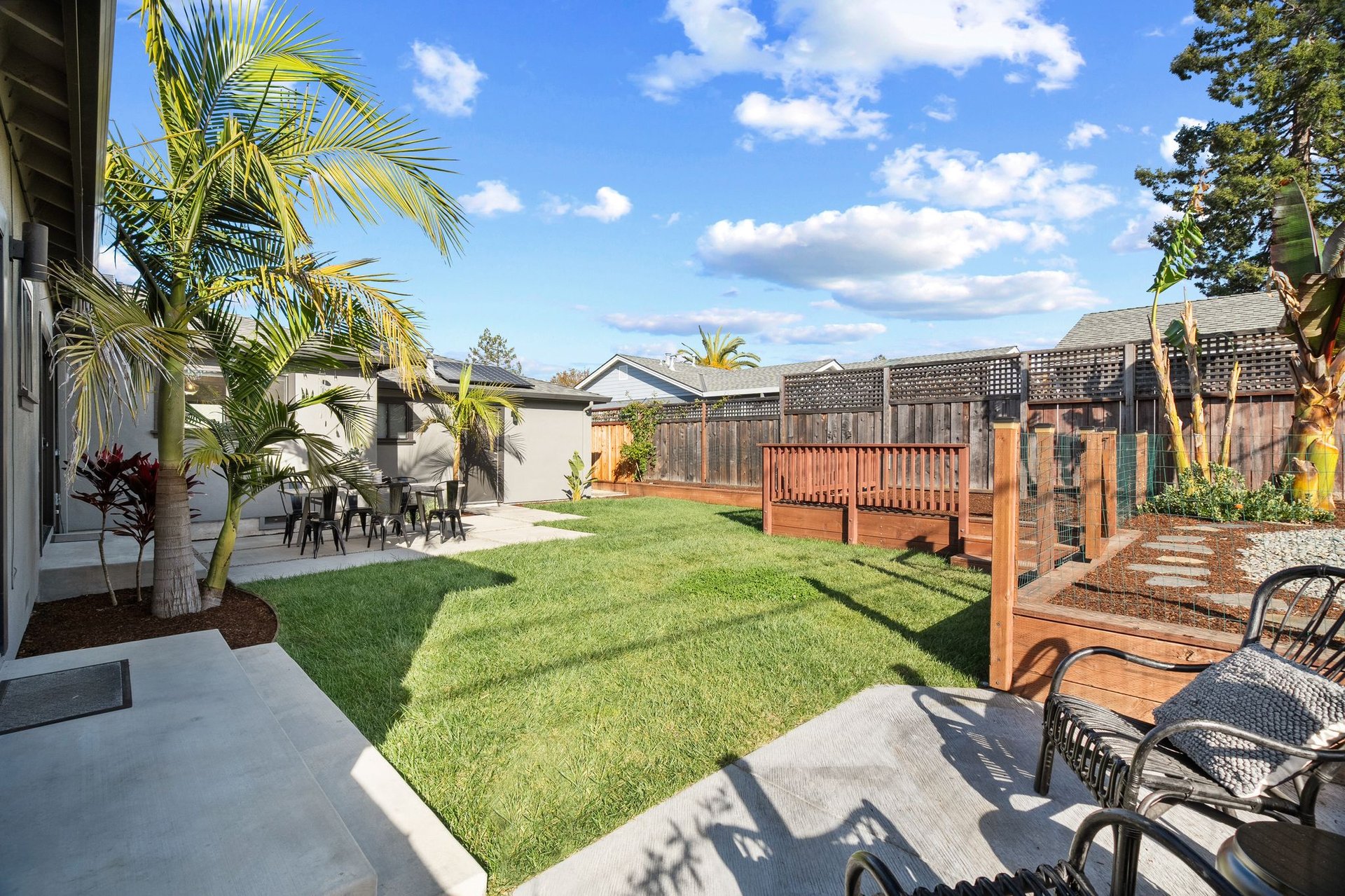 1176 Fairview Ave