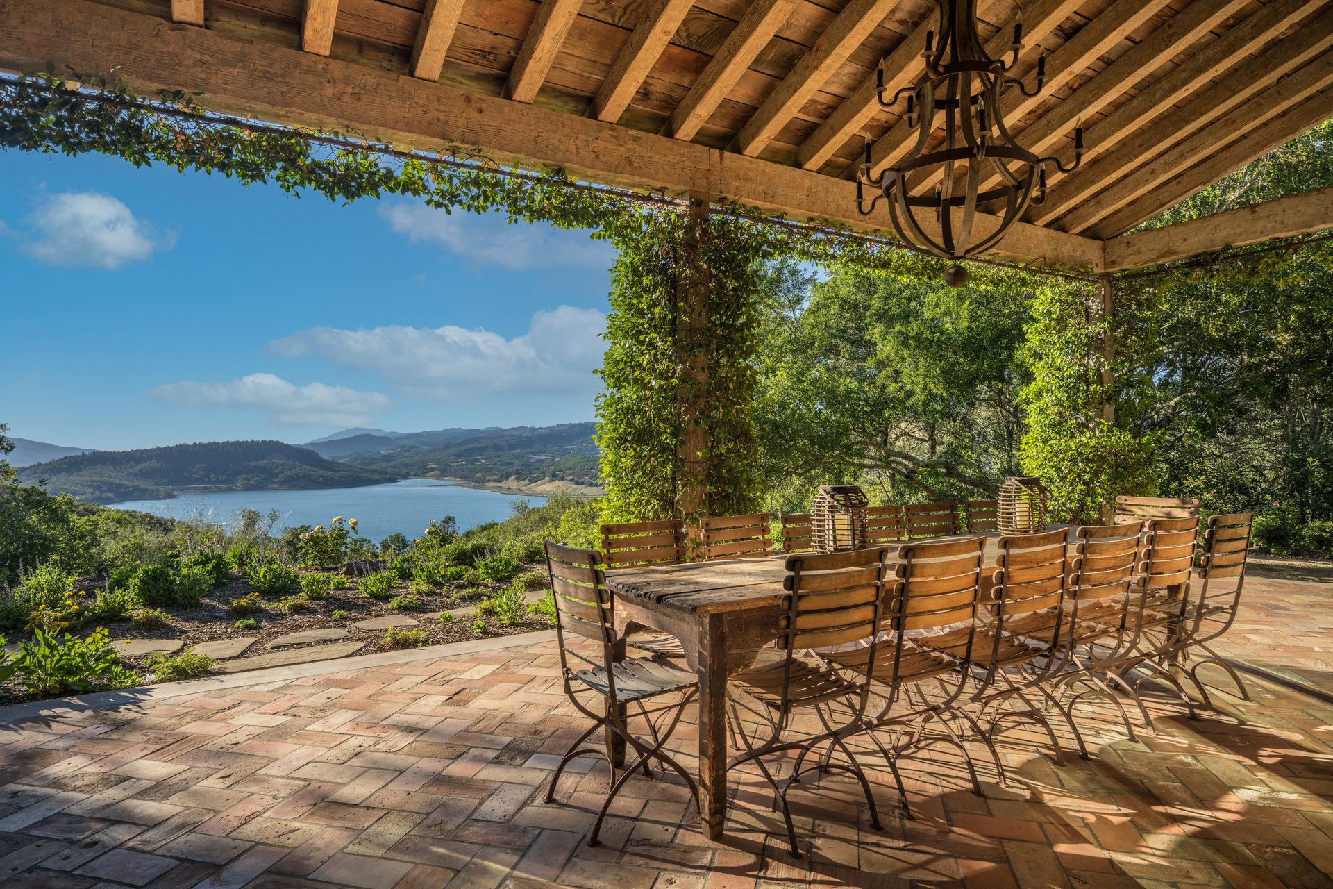 Napa Valley Compound