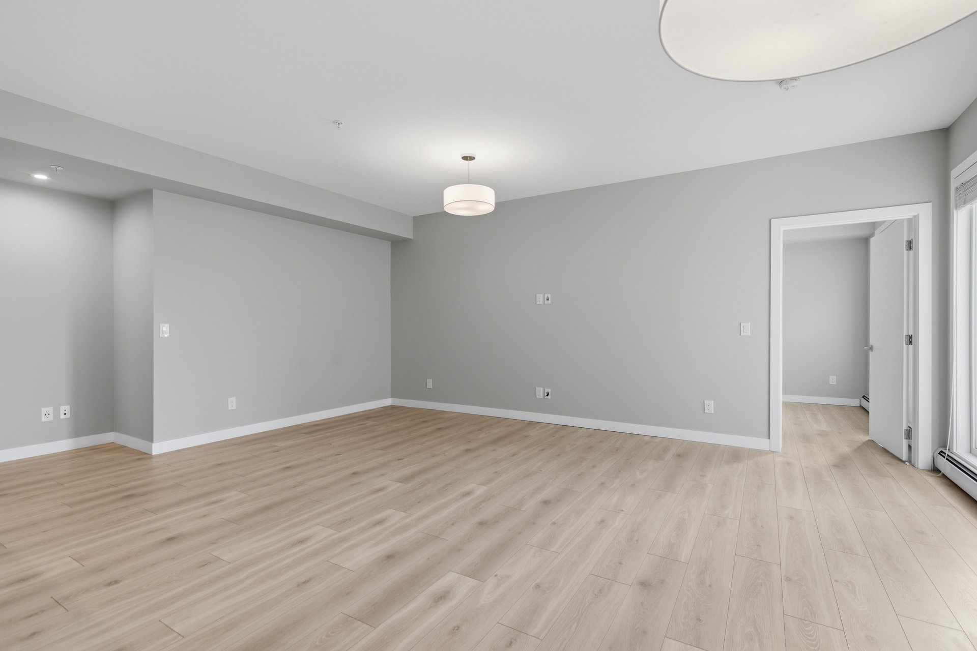 383 Smith Street NW Unit: 402