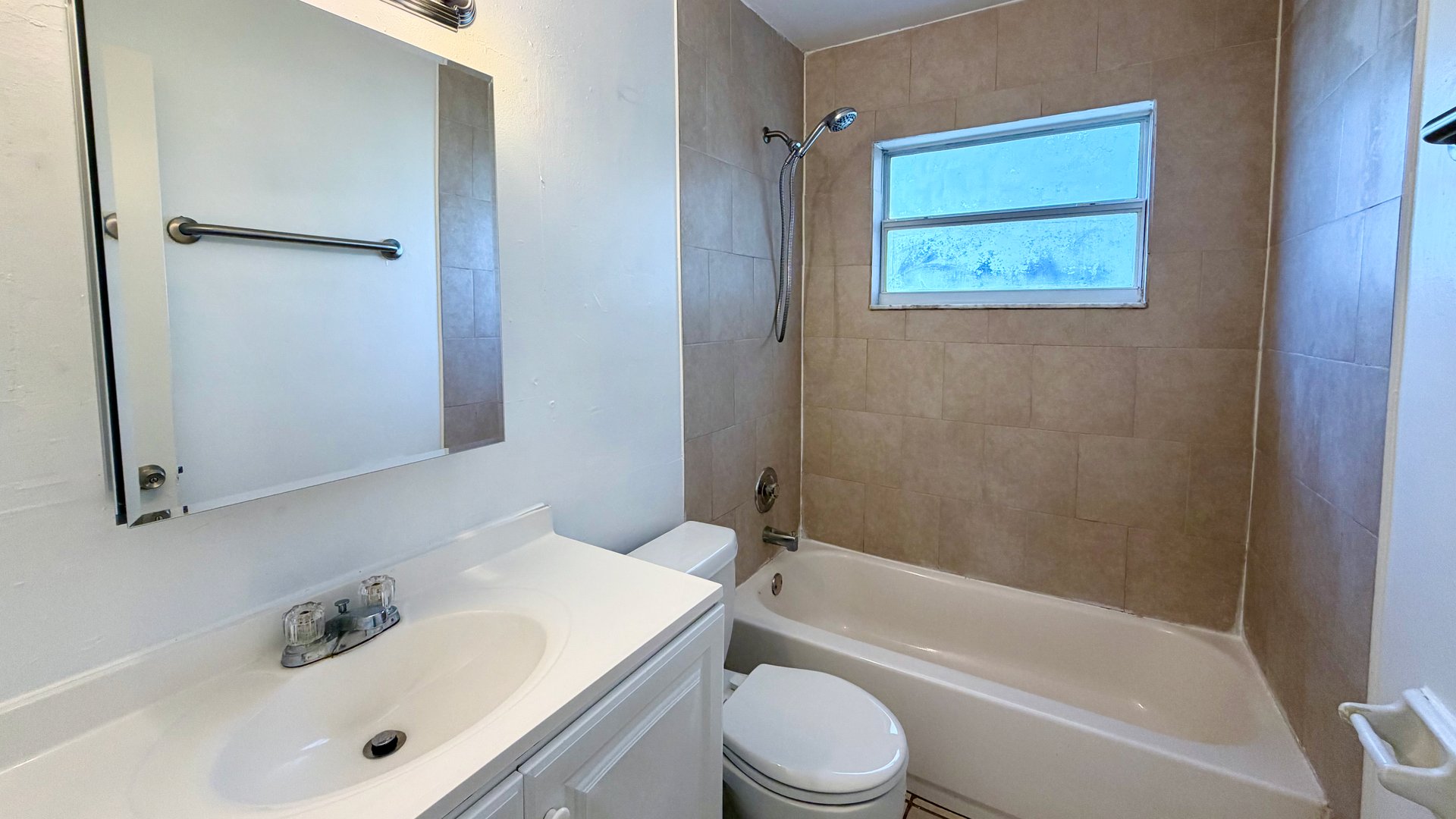 Union Park 3-Bedroom close to UCF and Valencia East 