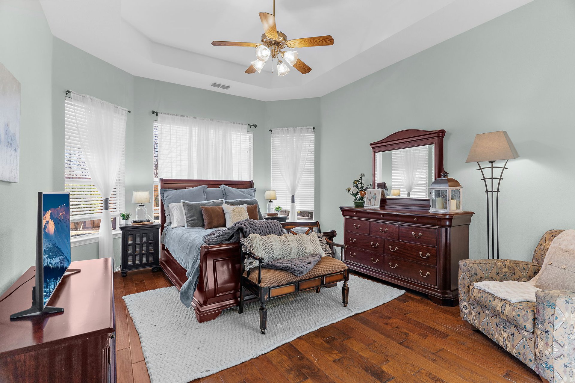 1509 Timberline Drive