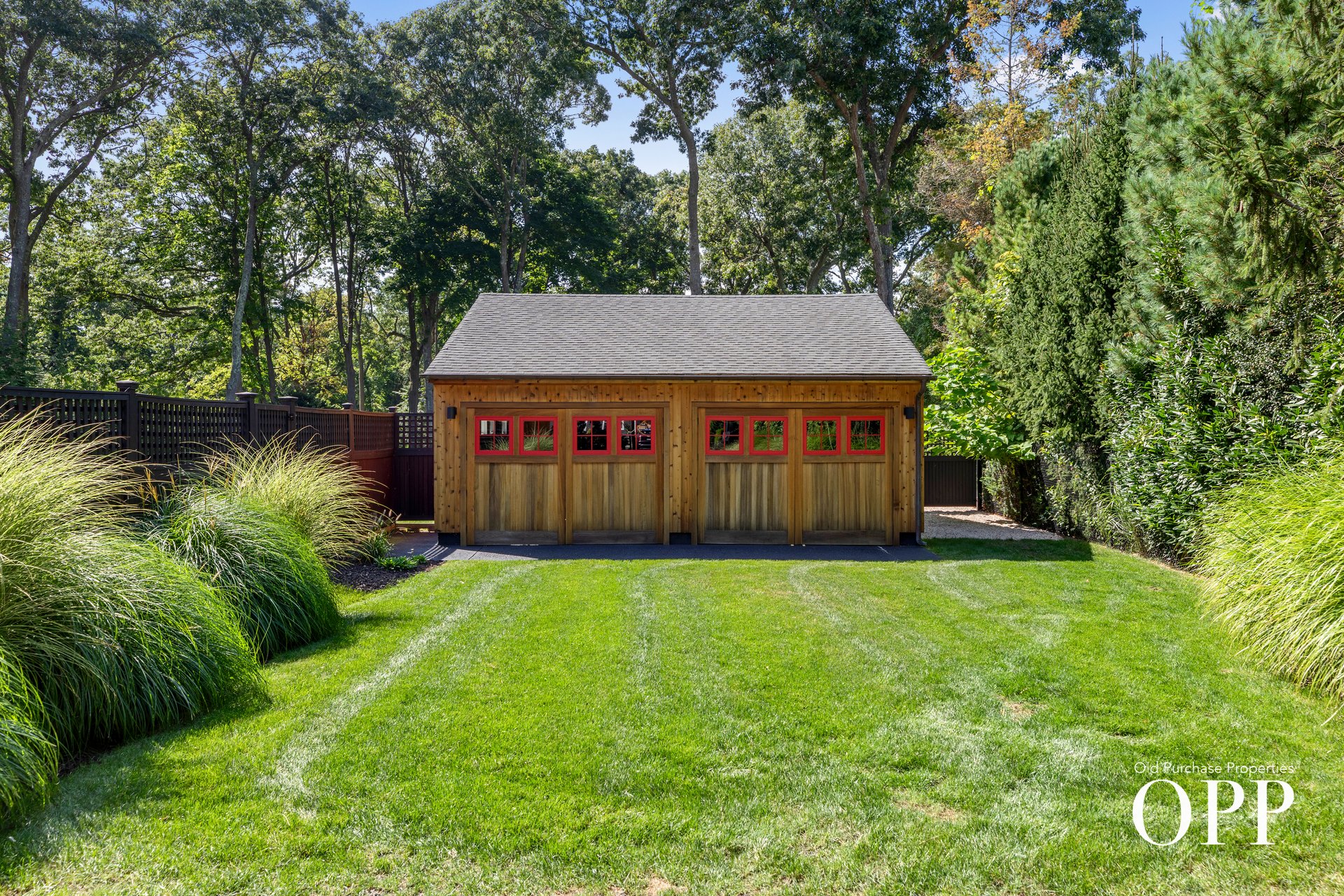 Impeccable Living on Nearly One Acre