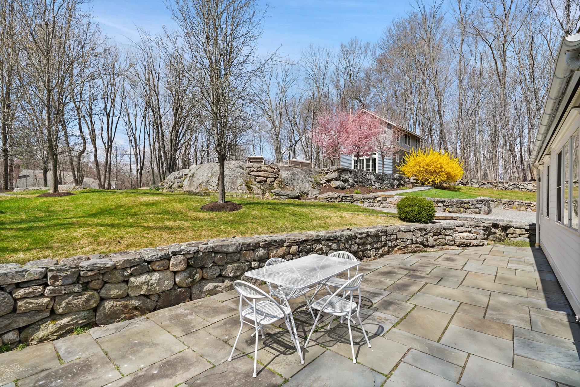 320 Long Ridge Road