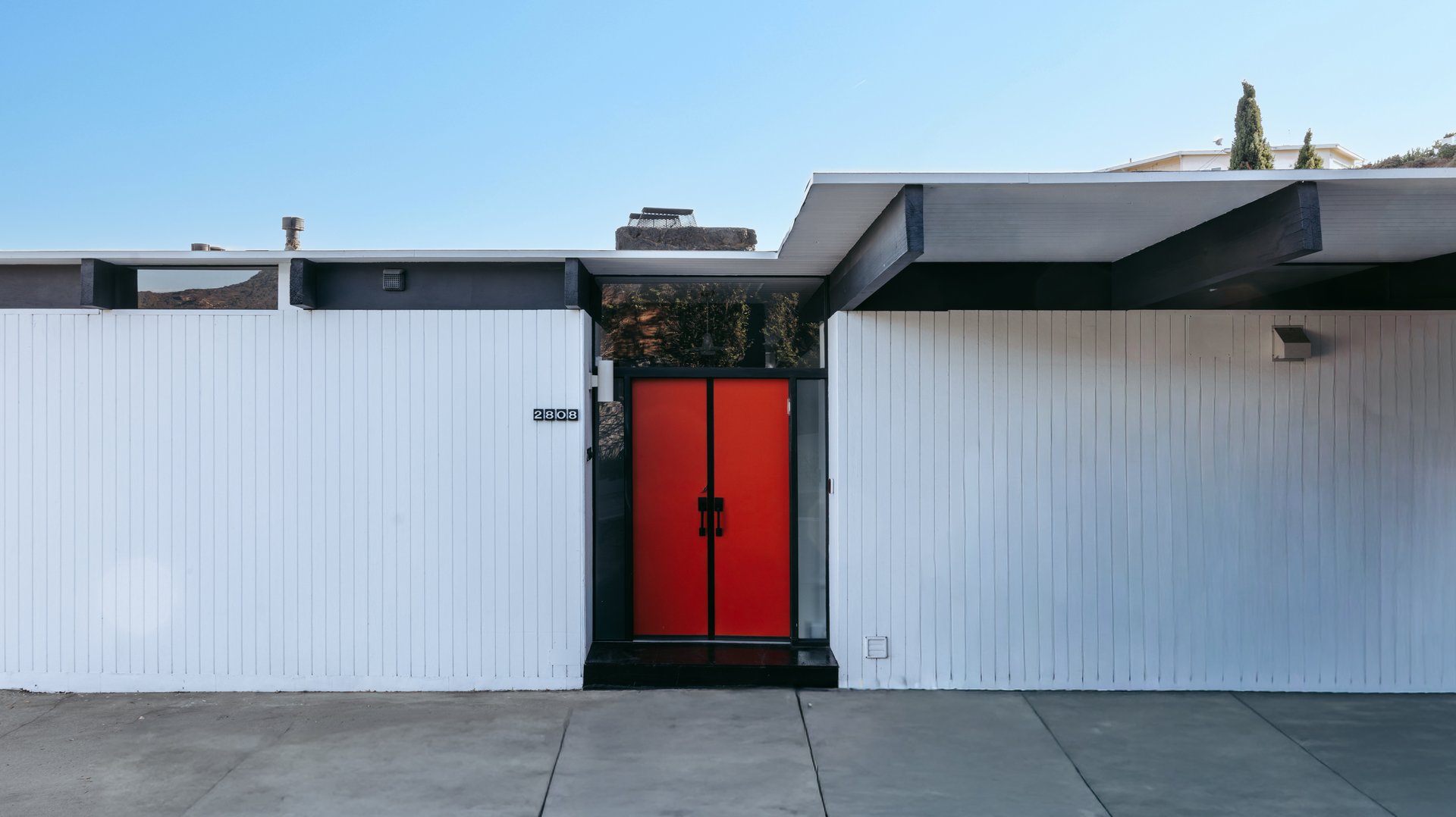 2808 Lambert Dr, Hollywood Hills 