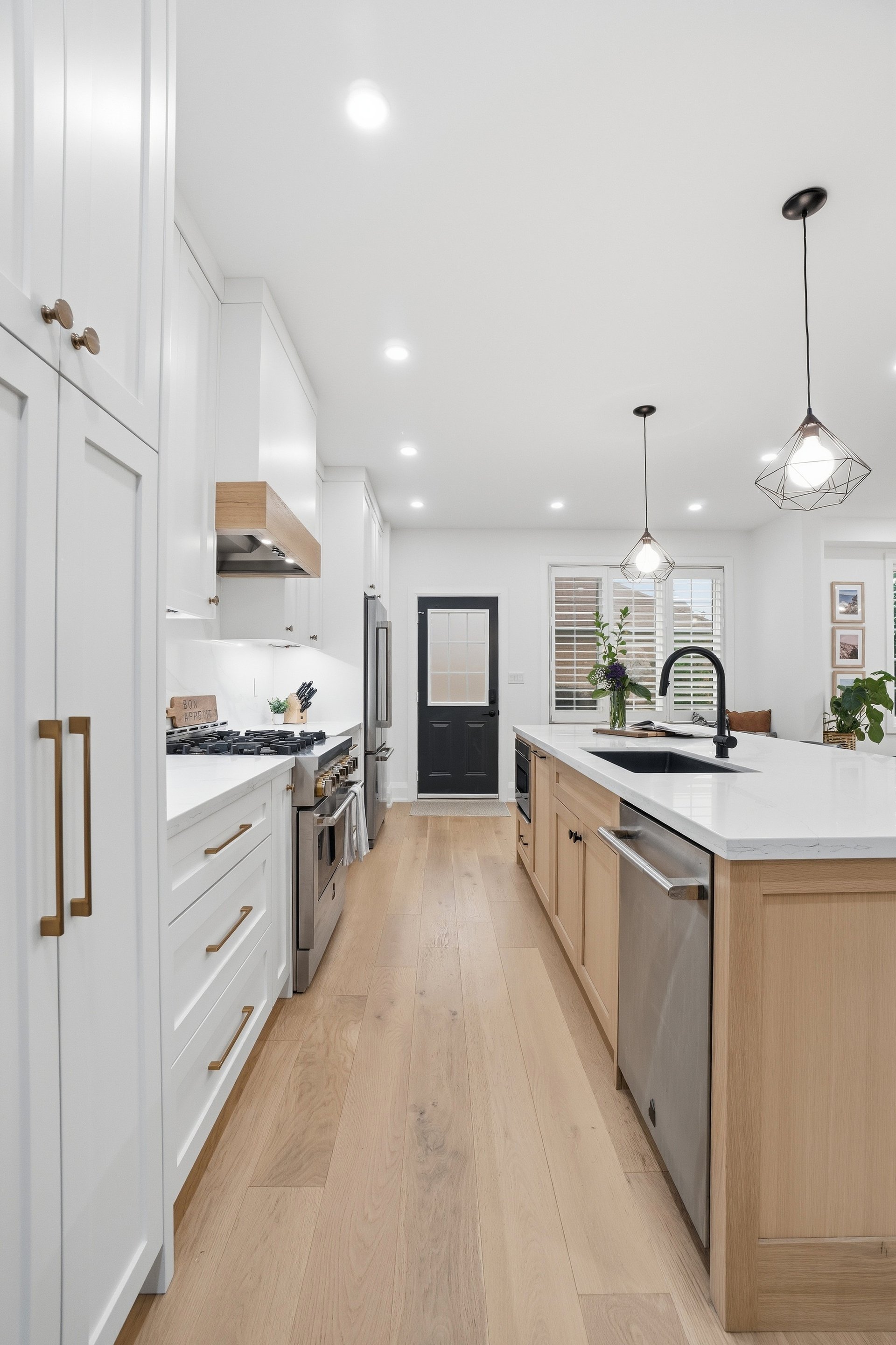 2 Glengordon Cres, Markham Ontario