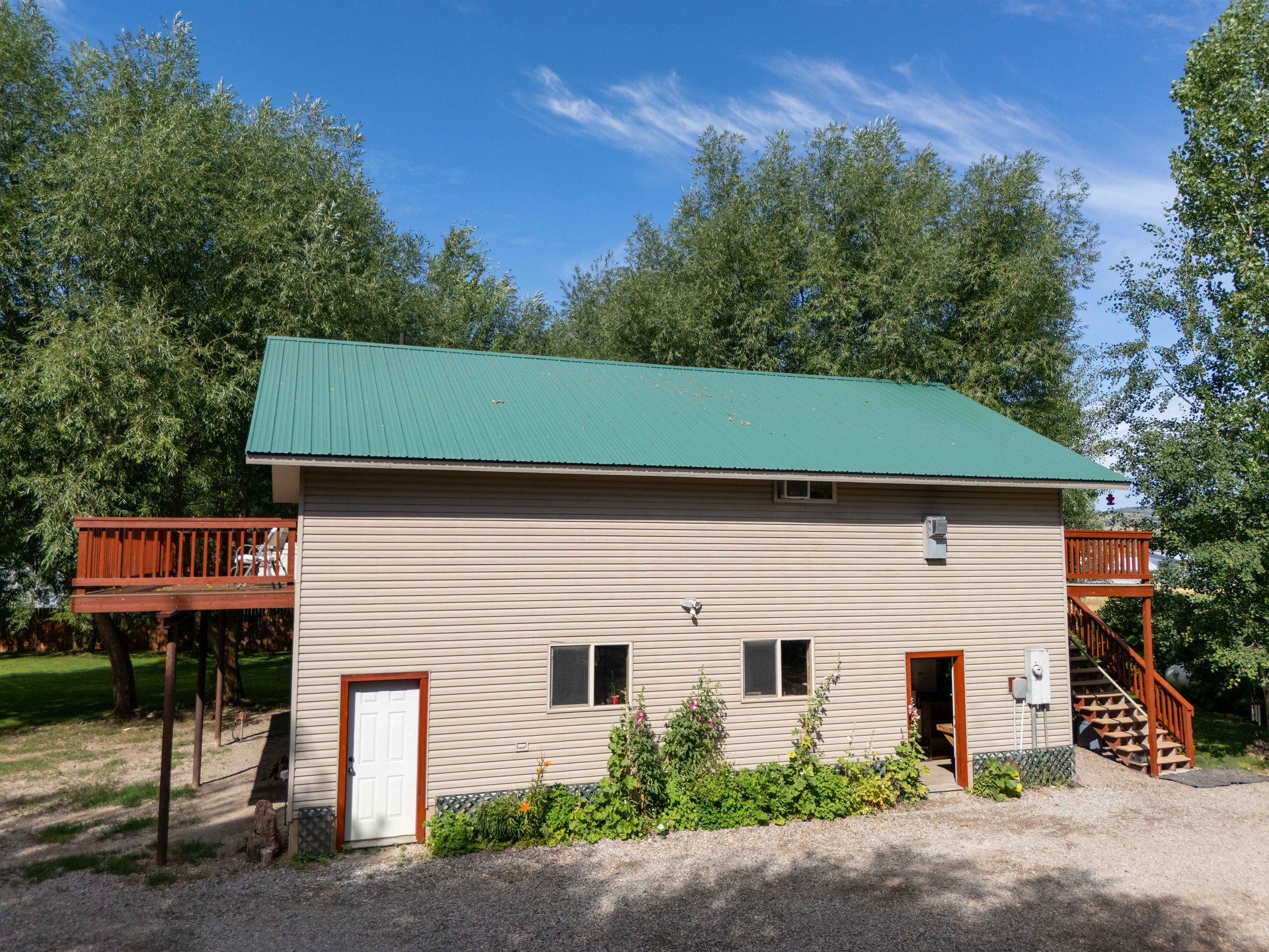 141 COUNTY ROAD 184