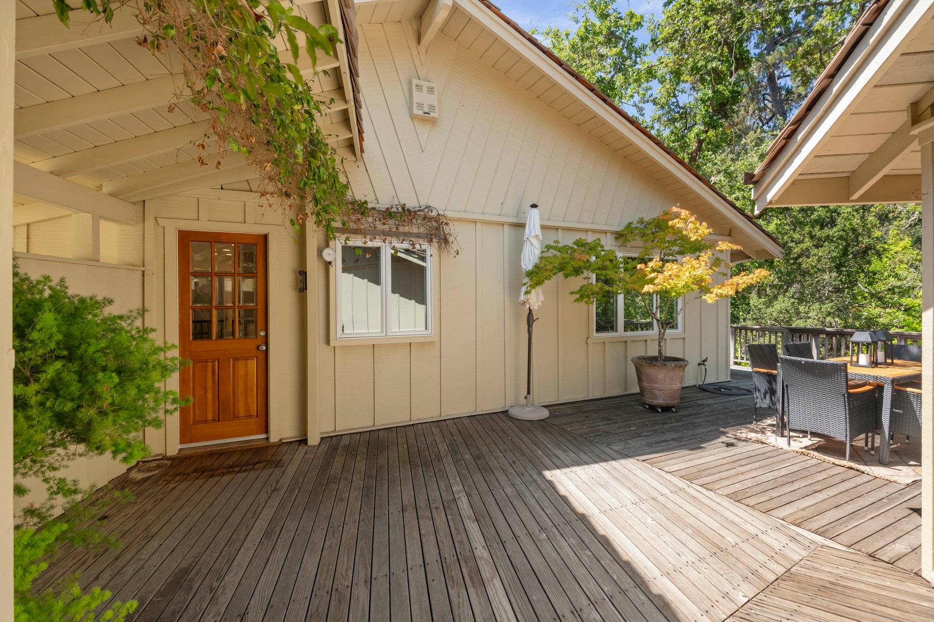 15355 Peach Hill Rd, Saratoga