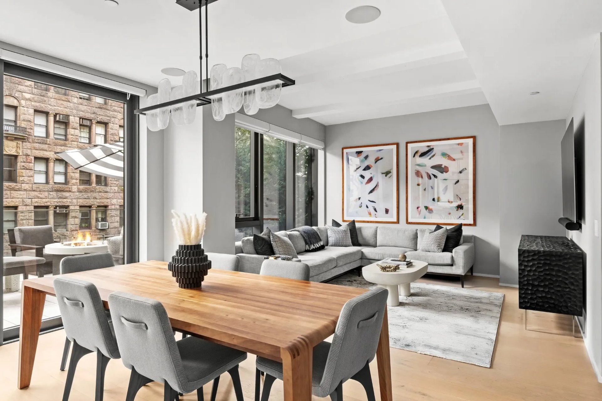 121 East 22nd St, #S901