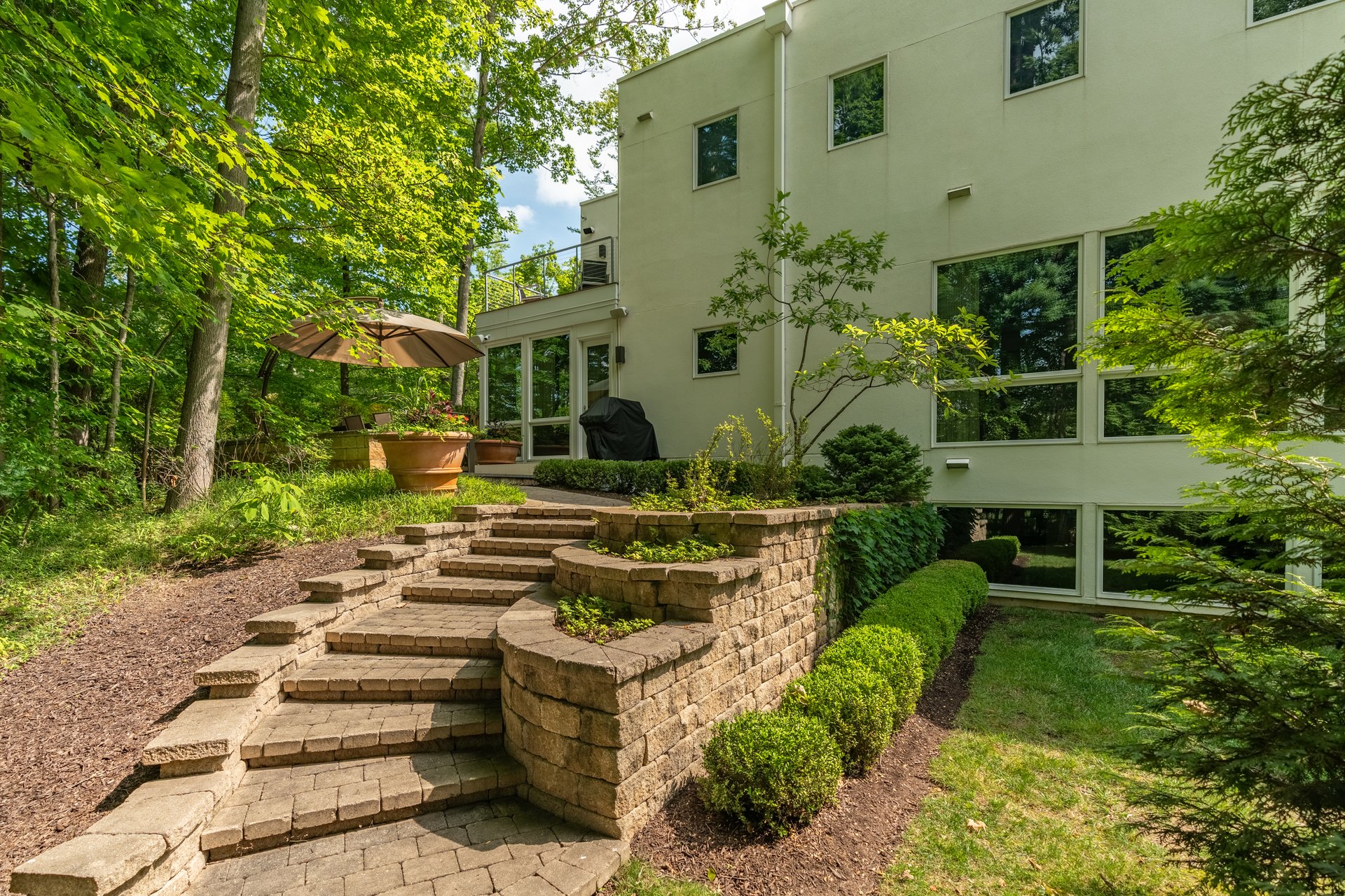 10565 Spring Mill Road