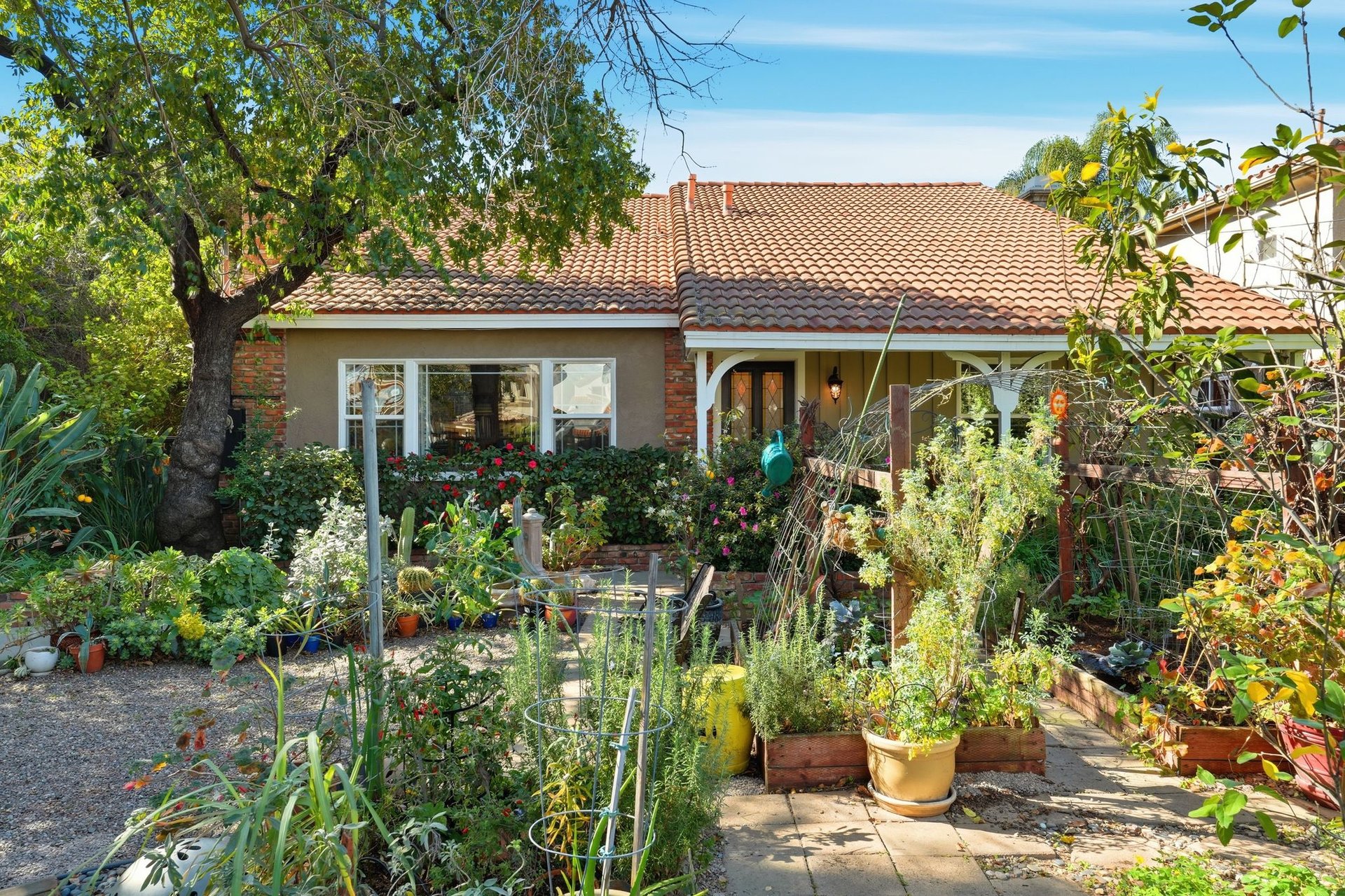 Off Market Exclusive Hesby Oaks