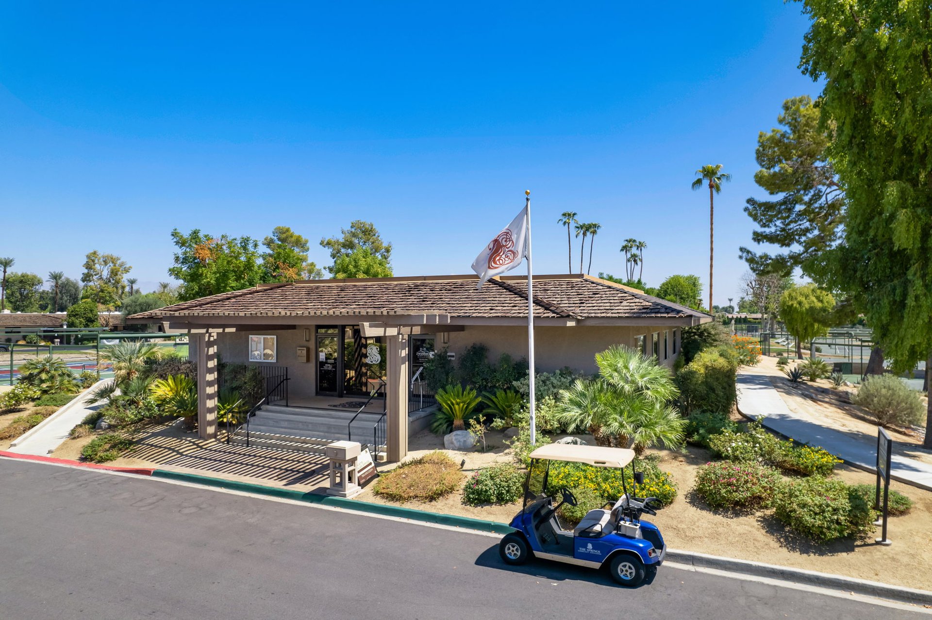 5 Radcliff Court
